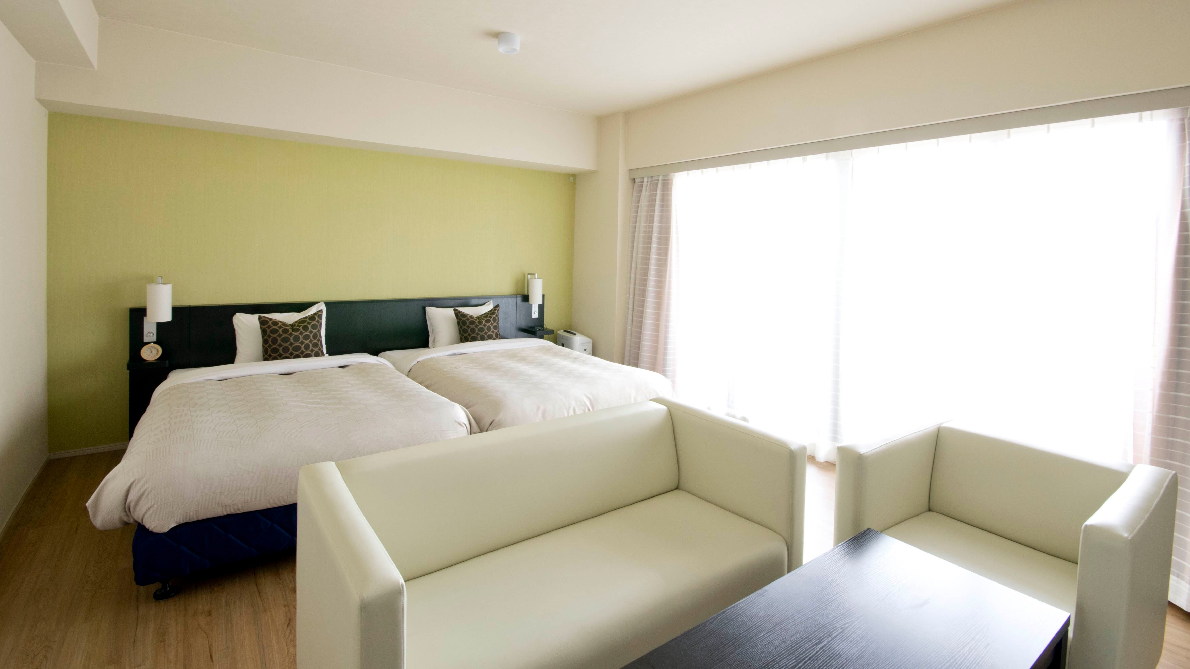 [Balcony Twin] 30㎡, 120cm wide bed, room with balcony