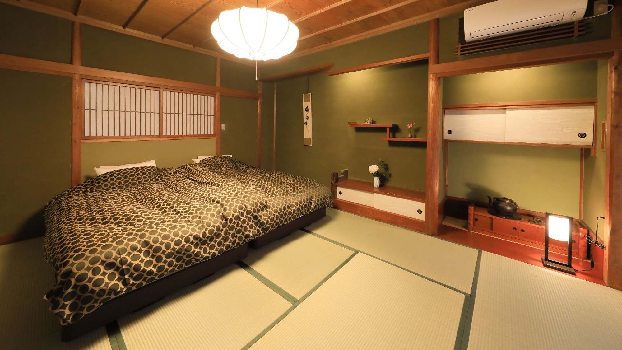 [ปลอดบุหรี่] ห้องพักสไตล์ญี่ปุ่น พร้อมฮอลลีวูด เตียงแฝด