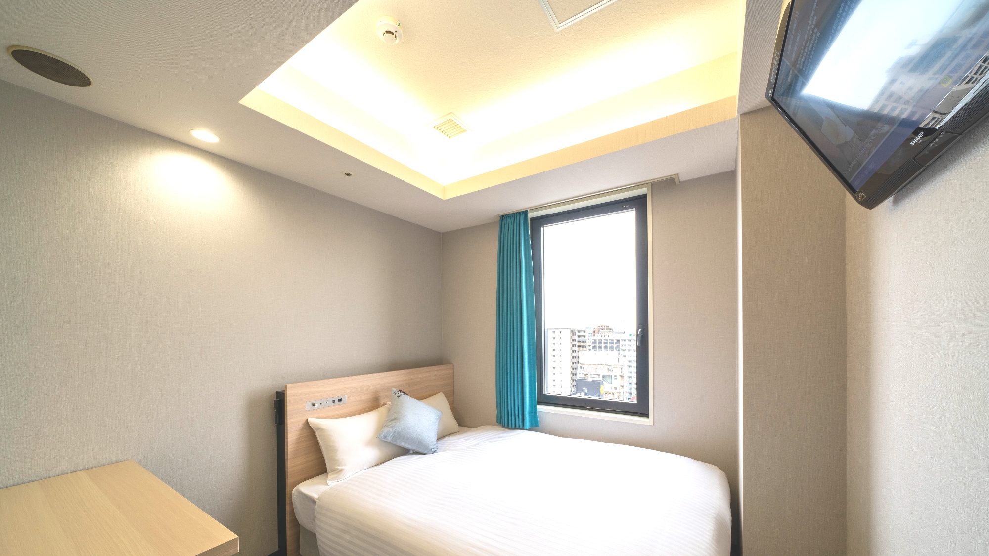 ◇标准双人房（禁烟，席梦思床）