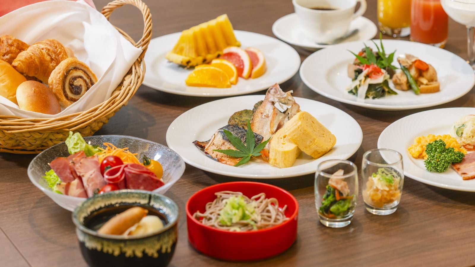 Breakfast buffet (*Image is for illustrative purposes only)
