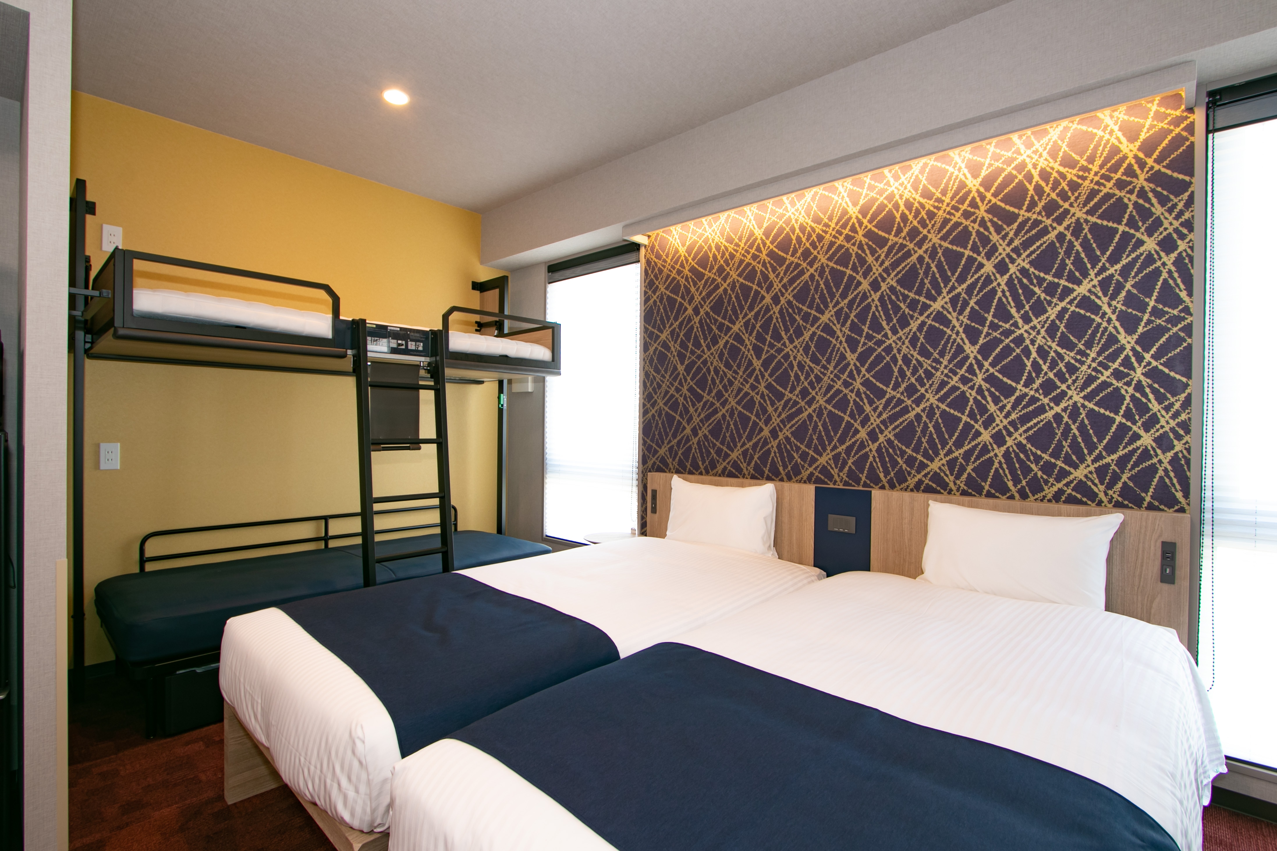 Moderate 4 beds (2)