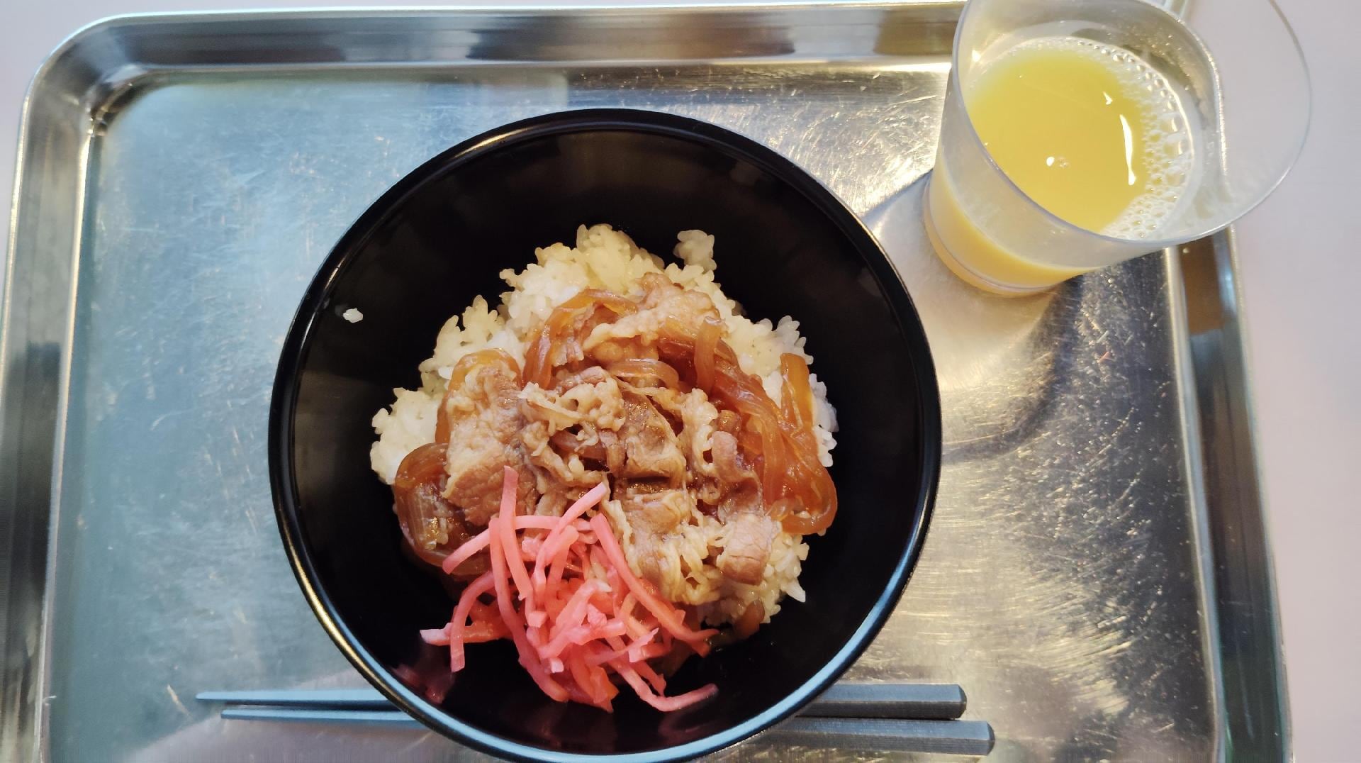 サービス（牛丼）.jpg
