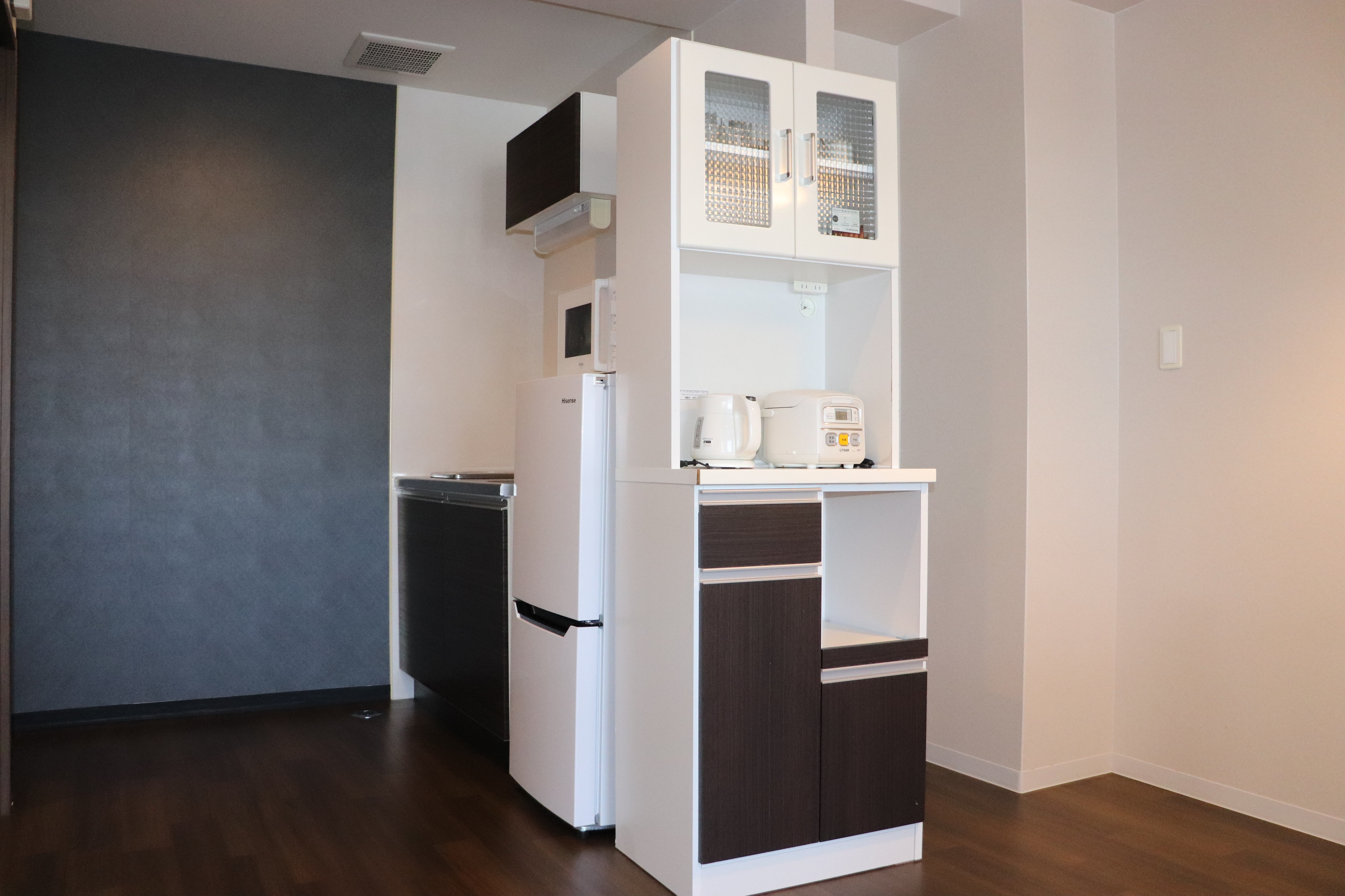 2LDK (kitchen)