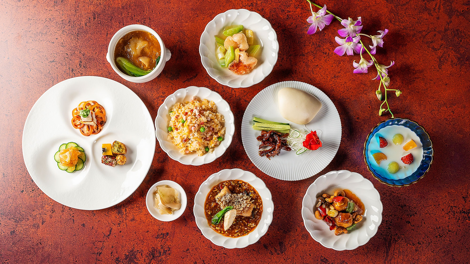 Tokagen Course: Appetizer / Shrimp dish / Meat dish / Shark fin / Dim sum / Fish dish / Rice dish / Dessert