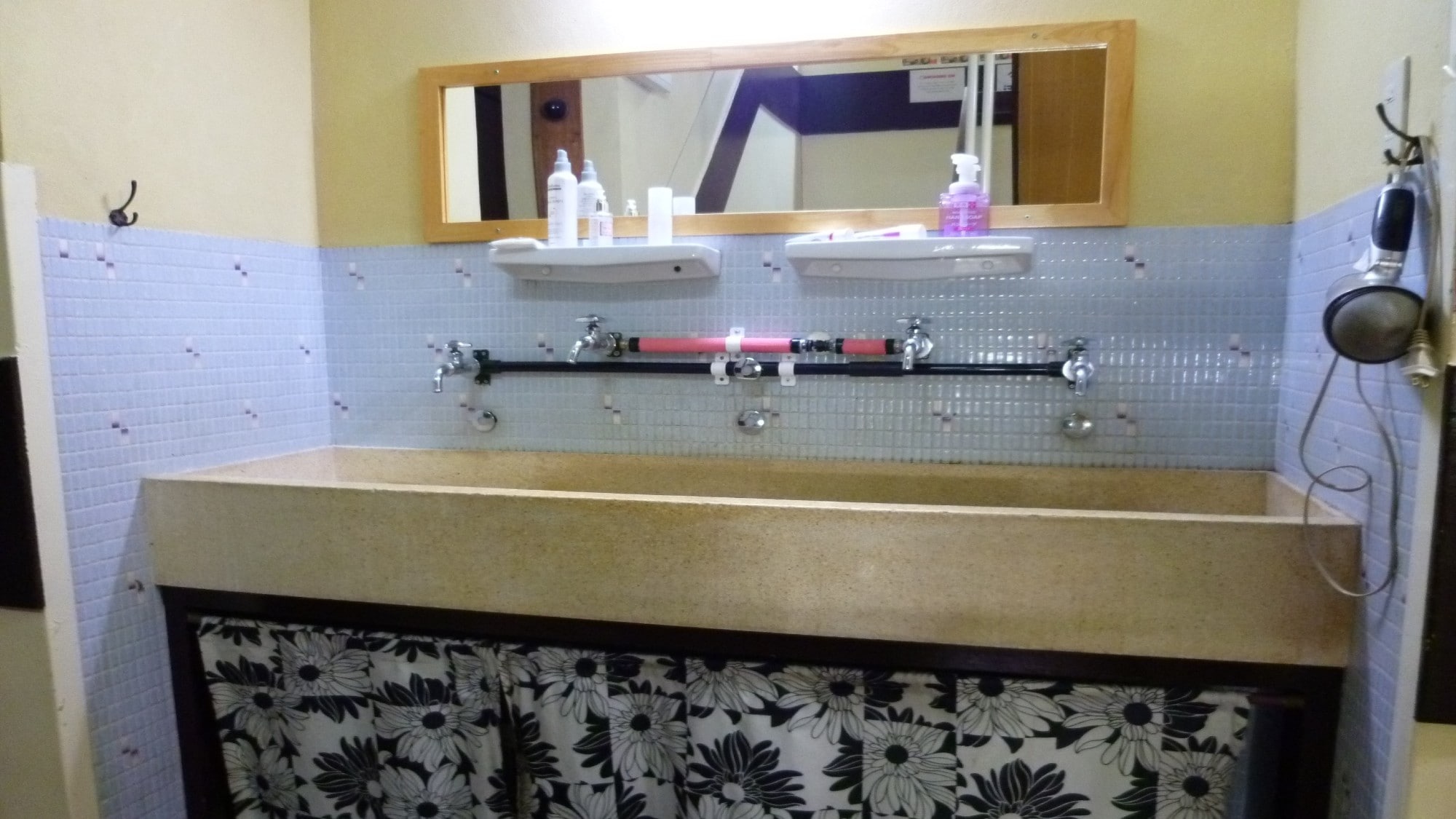 Guest House DANRAN ｜ Washbasin
