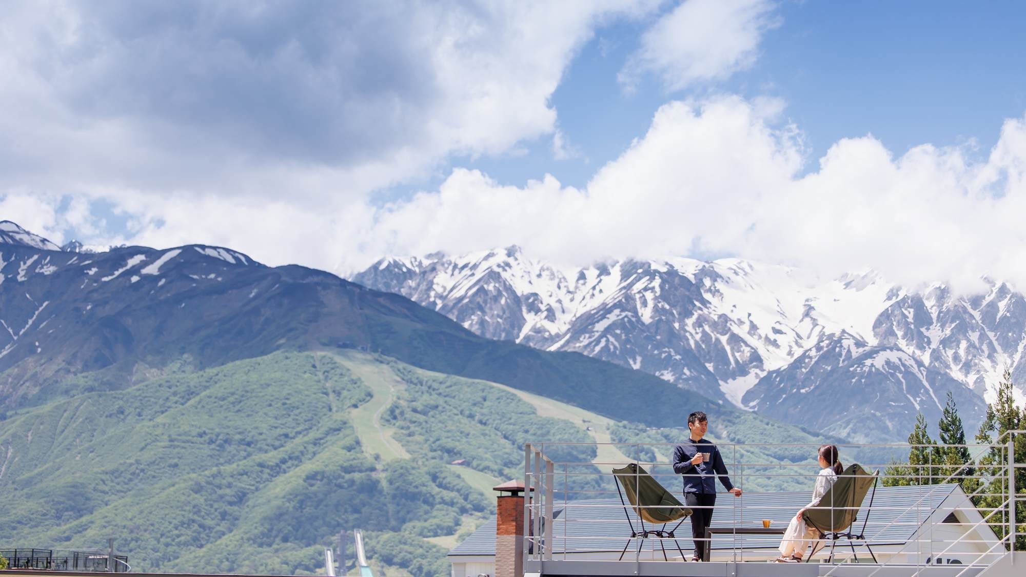 [Grand Cottage Hakuba] 從屋頂露臺欣賞壯麗的山景