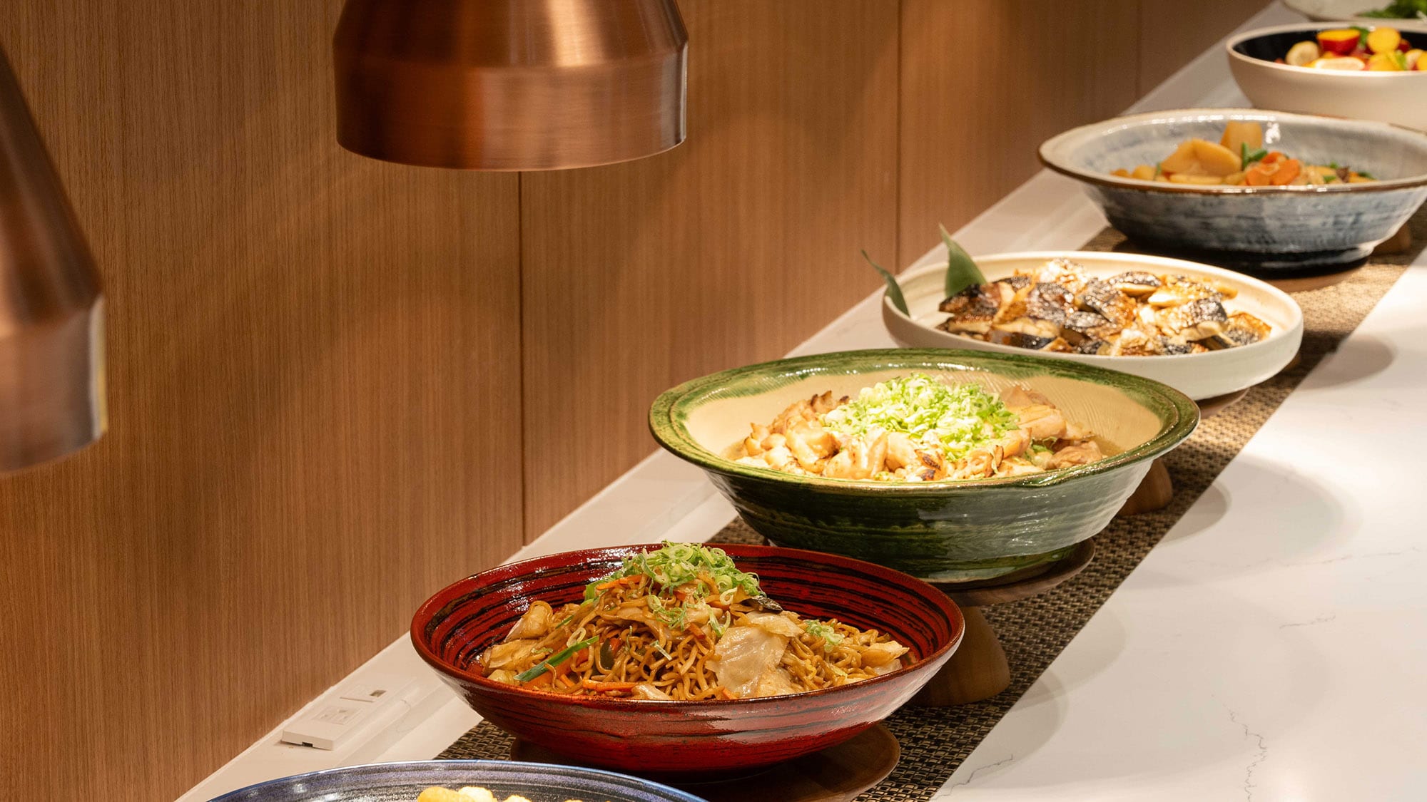 [Tempat sarapan] Contoh persembahan