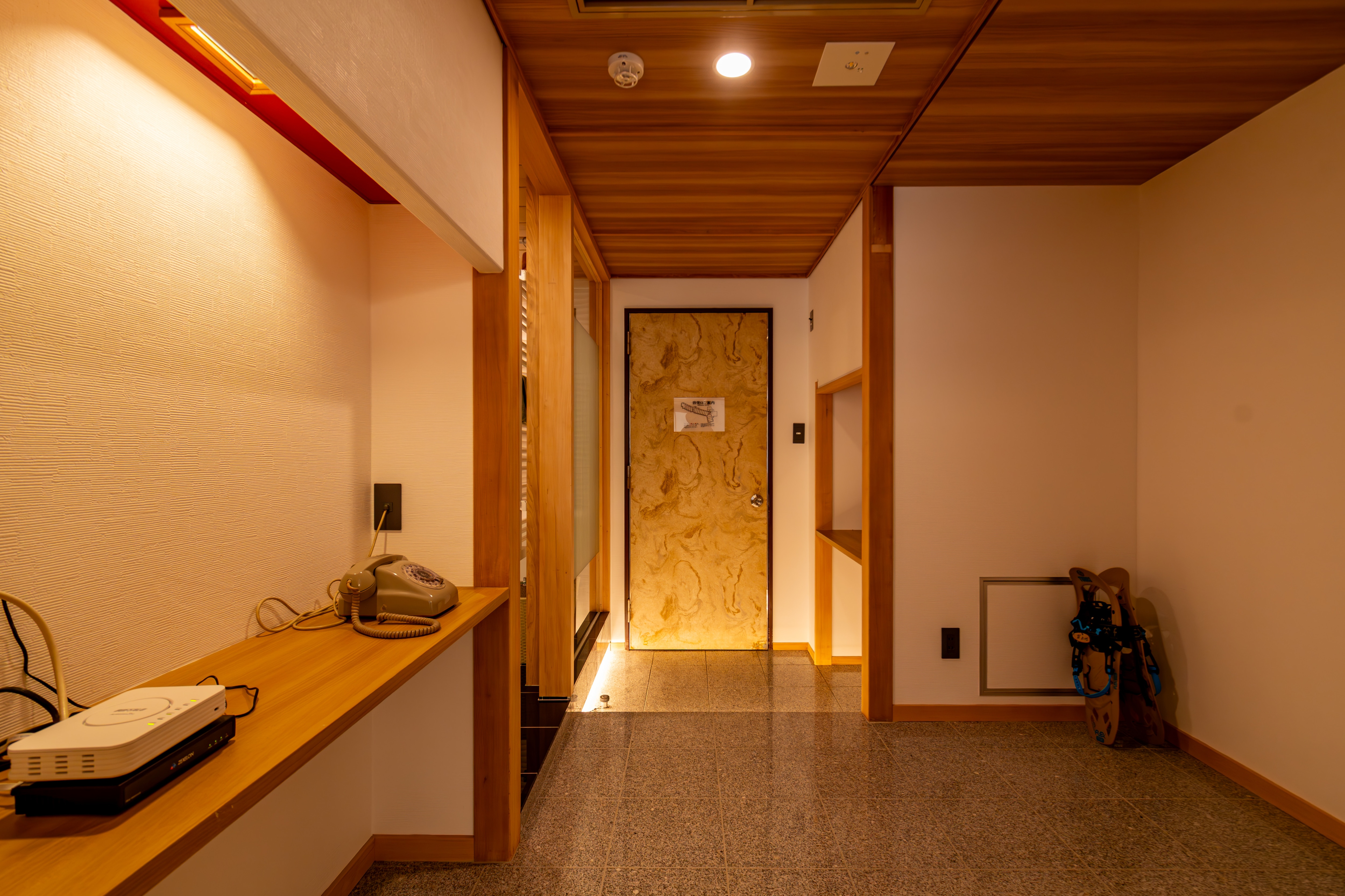 ■ Japanese-style room with king bed (10 tatami mats, 3rd floor non-smoking) Active Type R