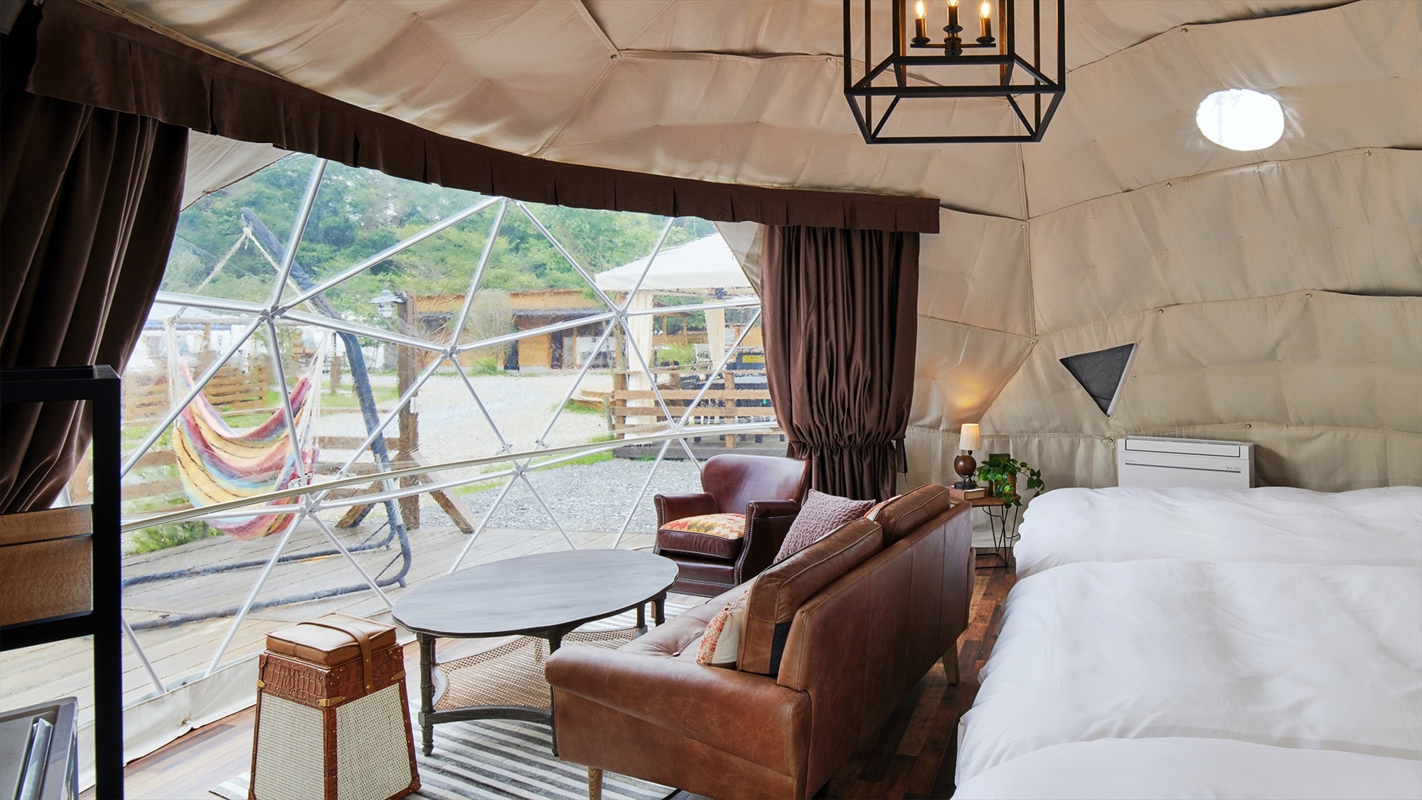 [Dome -AIR-] A dome-shaped tent with a simple and comfortable hammock, with the theme of NATURE.