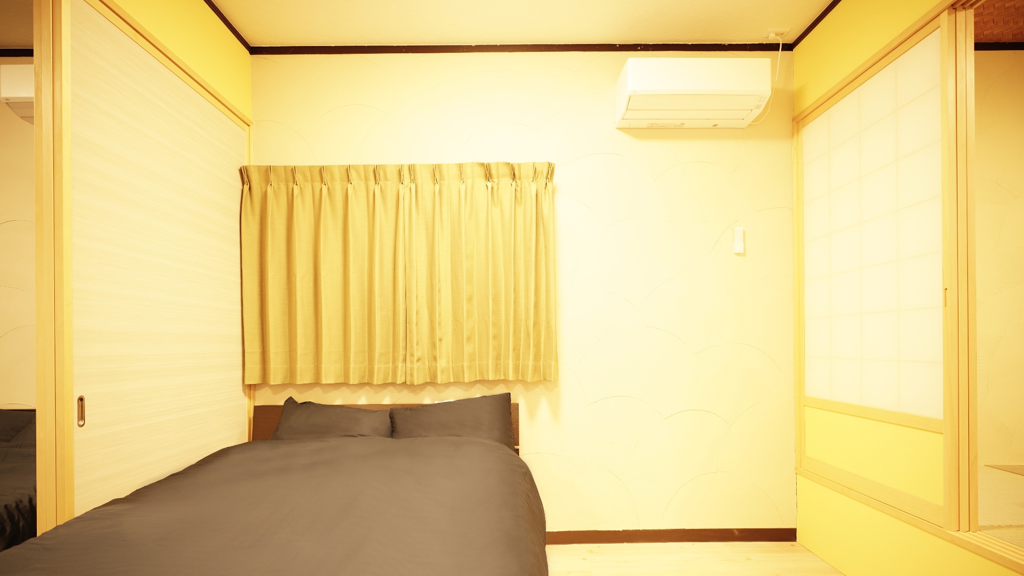 ・Room 101: Bedroom with 1 double bed