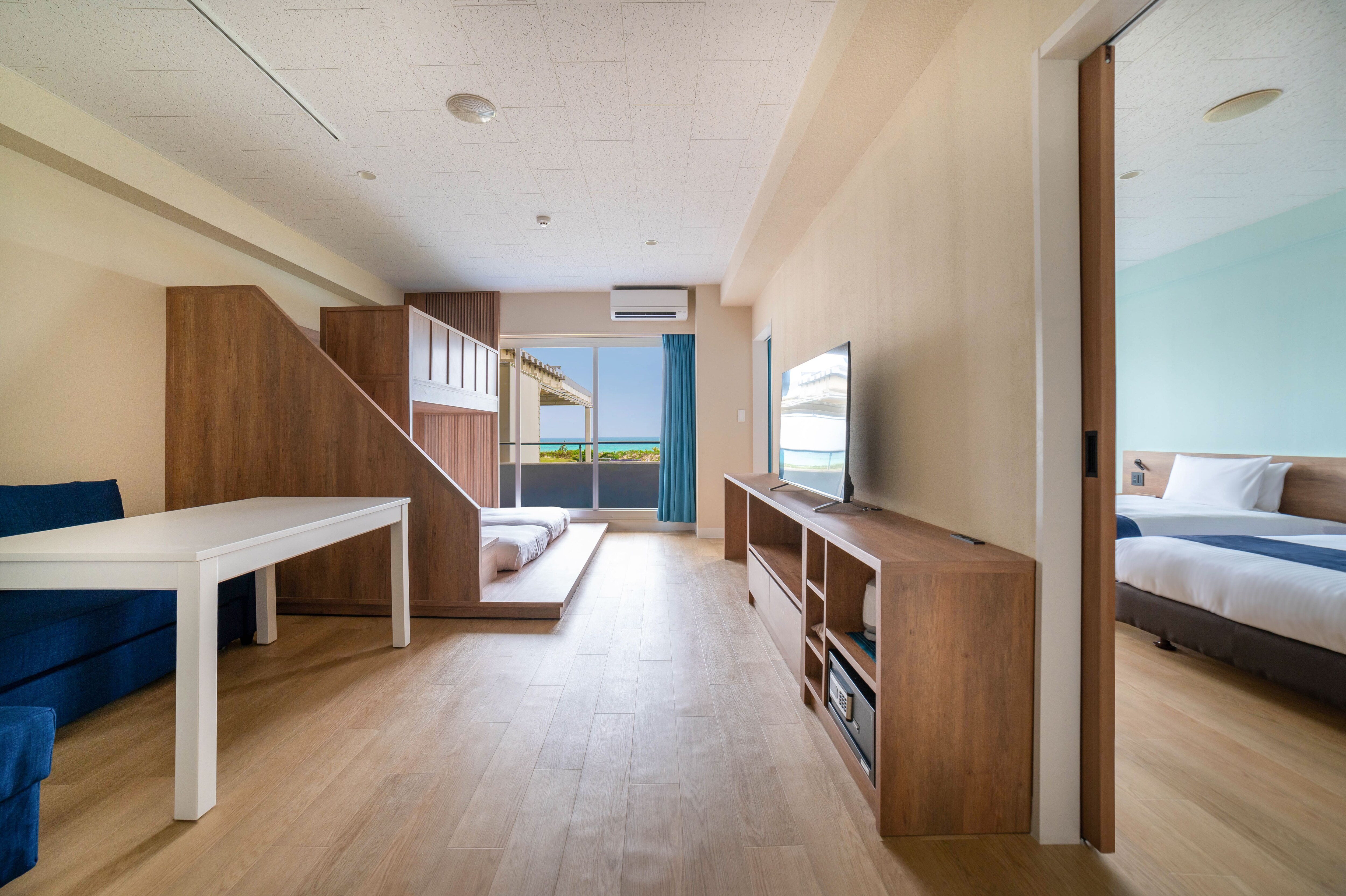 Family Suite Room (Room view)