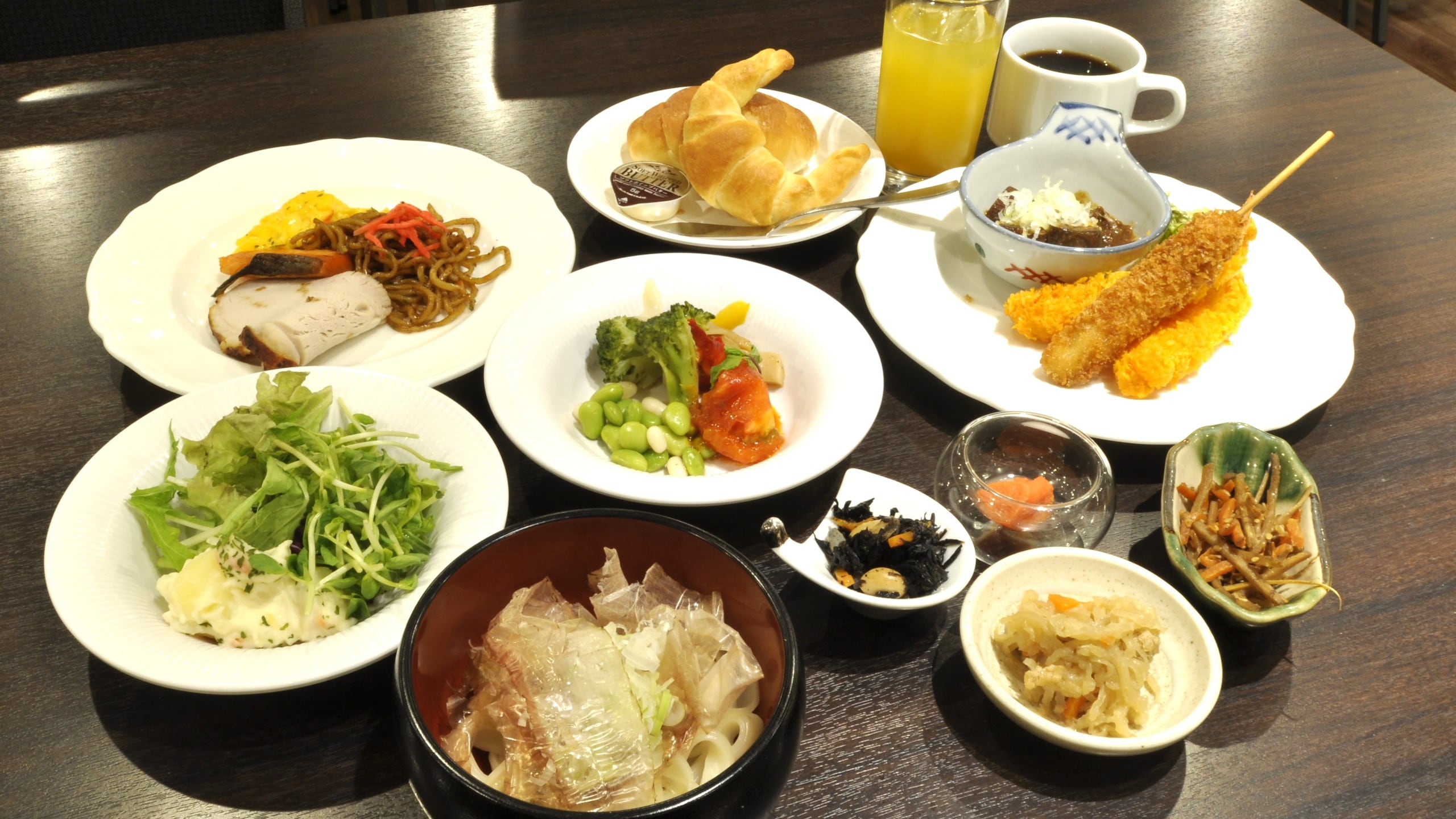 [อาหารเช้า: อาหารฝรั่ง]