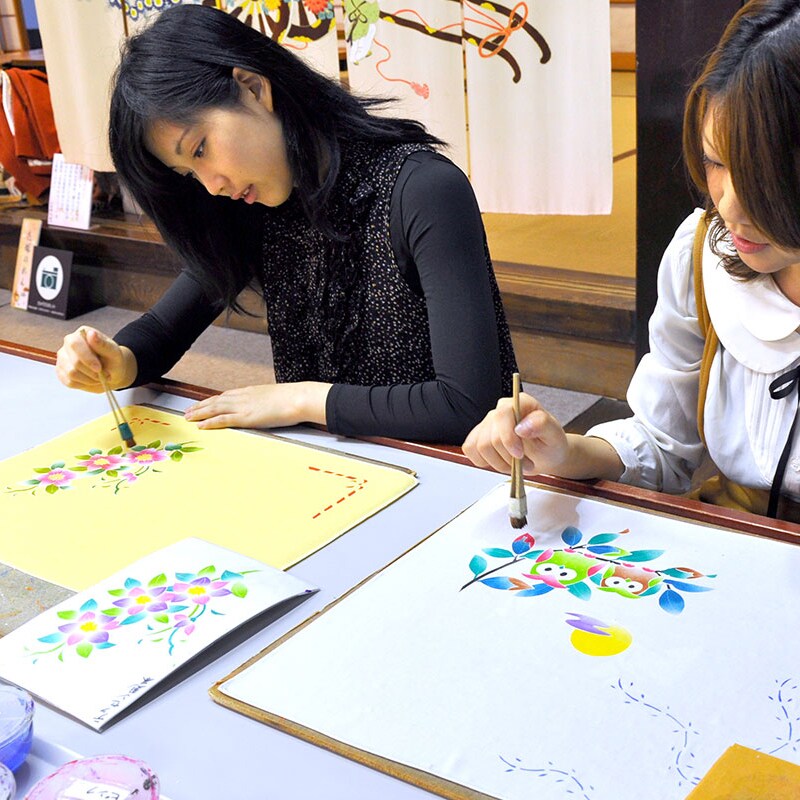 Yunokuni Forest: Yuzen stencil dyeing