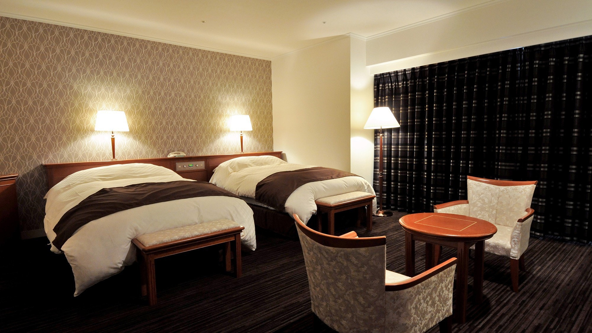 Suite Deluxe Klasik (gambar)