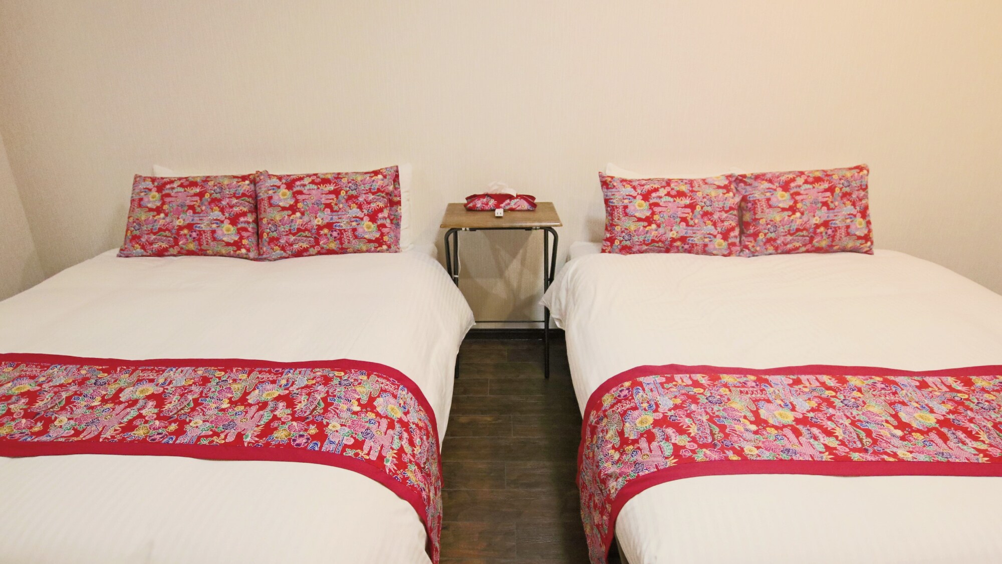 Gambar kamar tamu (standar twin)