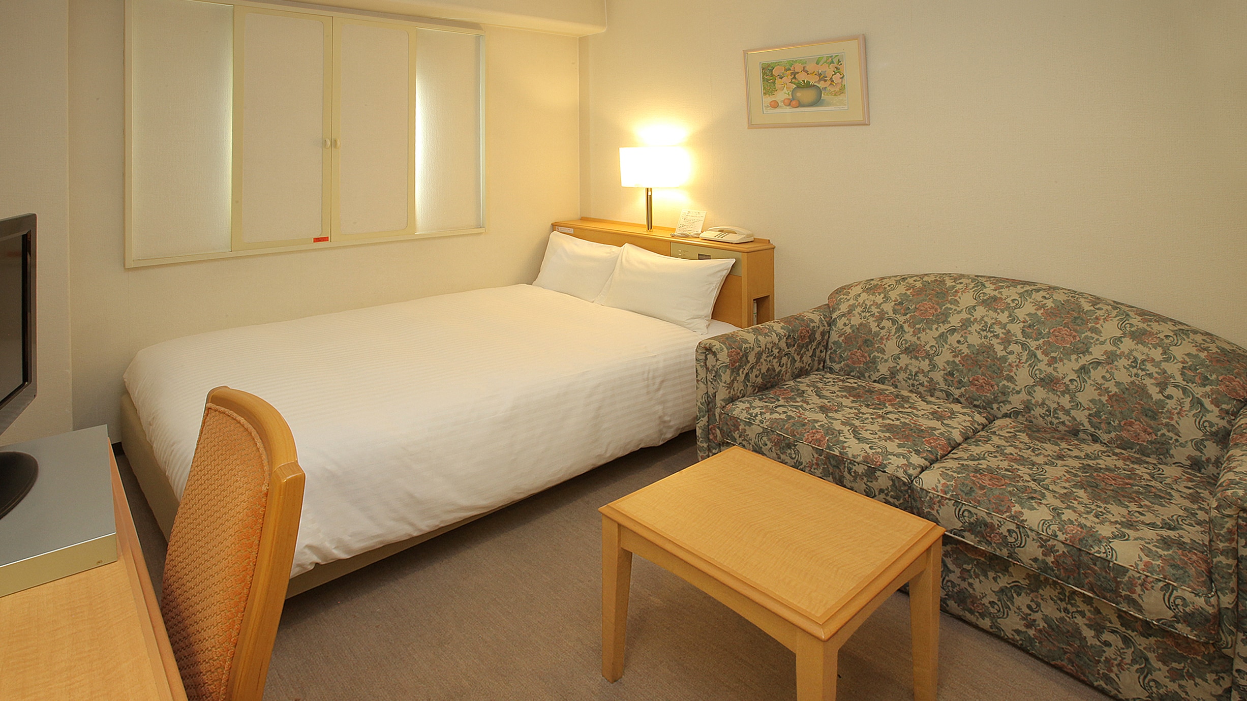 Deluxe semi-double room ◇ Area 14.5㎡ ◇ All rooms are duvet style ◇