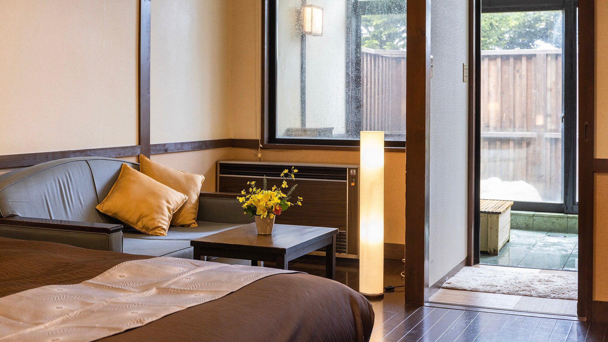 ■Rooms with open-air baths■Superior Twin◇Ripples and the Sound of the Sea◇