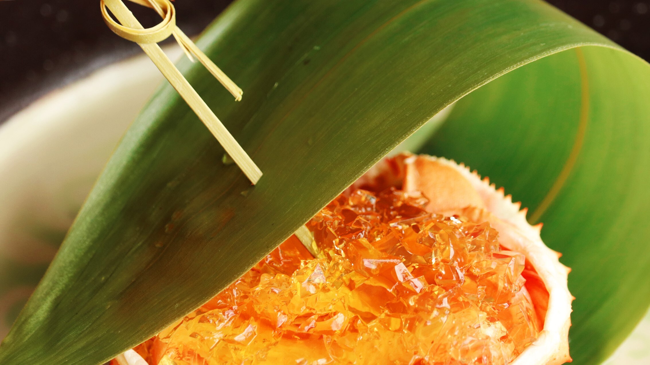  Aneka cangkang kepiting salju merah dengan jeli cuka kepiting