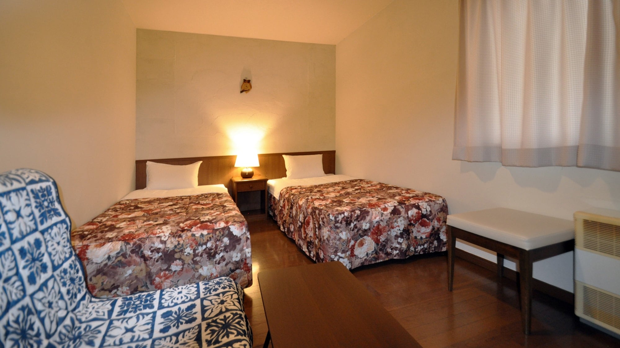 [ห้องเตียงคู่ฝั่งภูเขา]