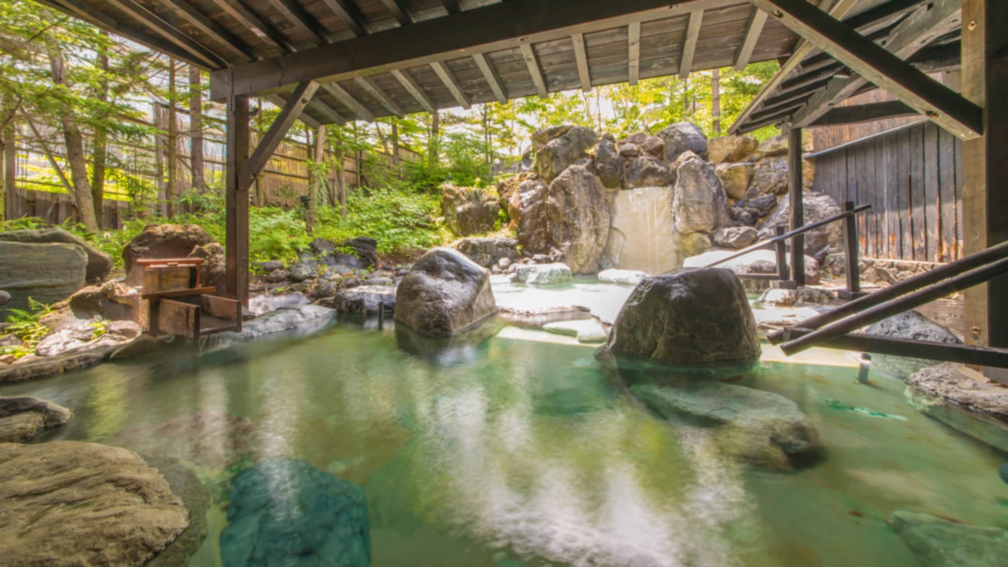 Open-air bath / spring / summer