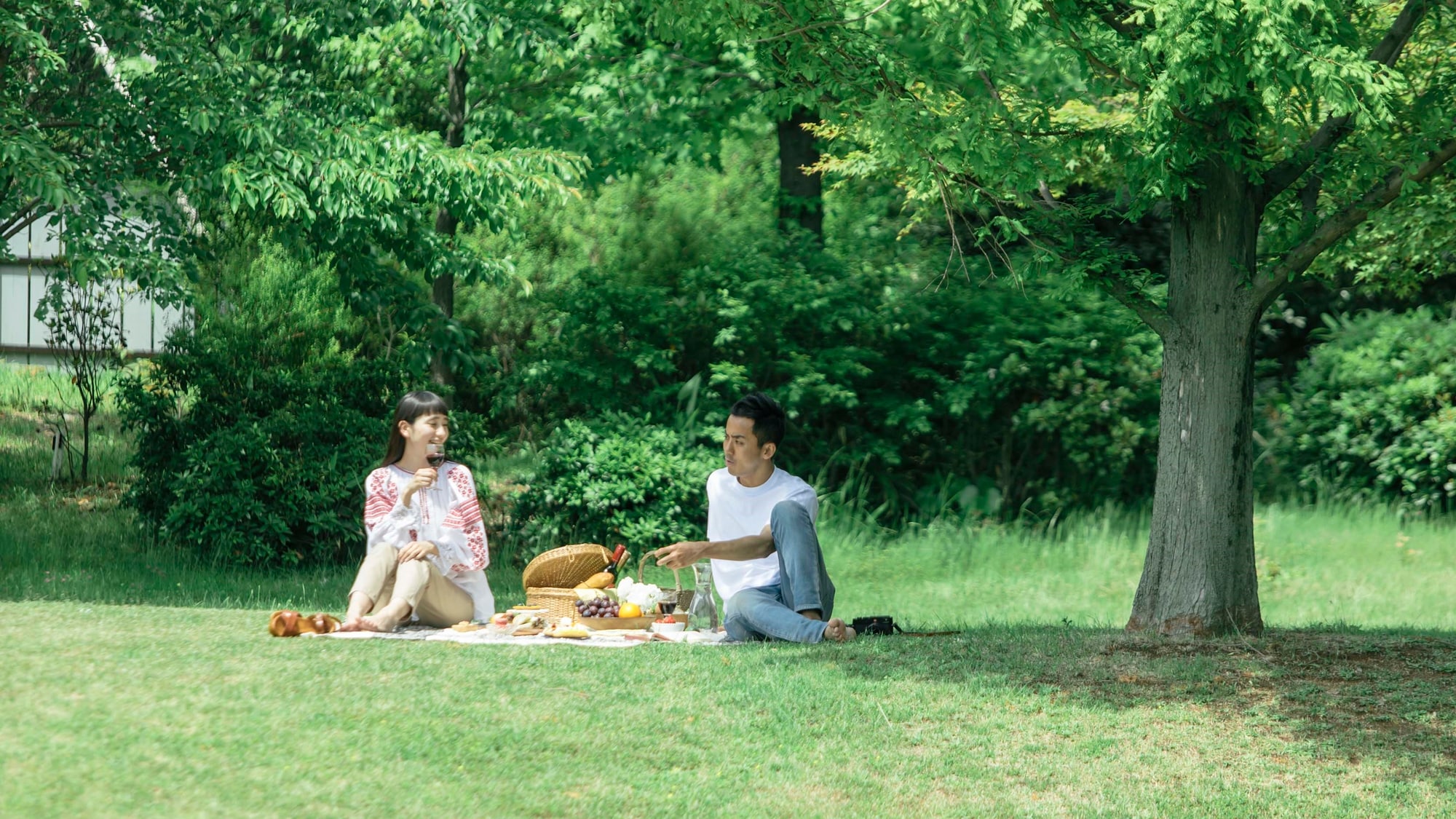 * [Stay image] A relaxing picnic in the garden. Calm and cheerful that makes you forget that you are in Osaka city.