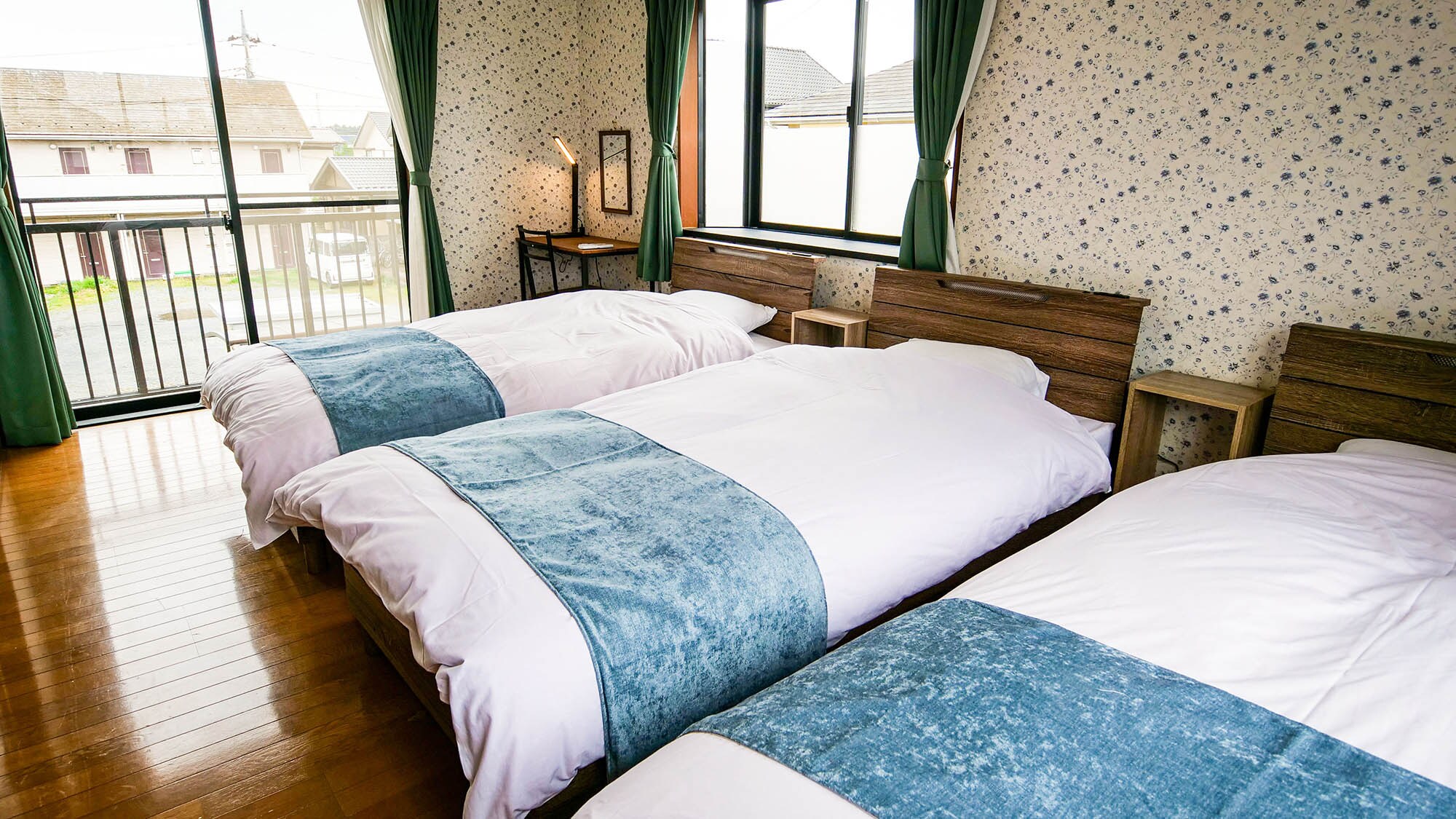 ・[Bedroom 1] Each bedroom is equipped with air conditioning for your comfort.