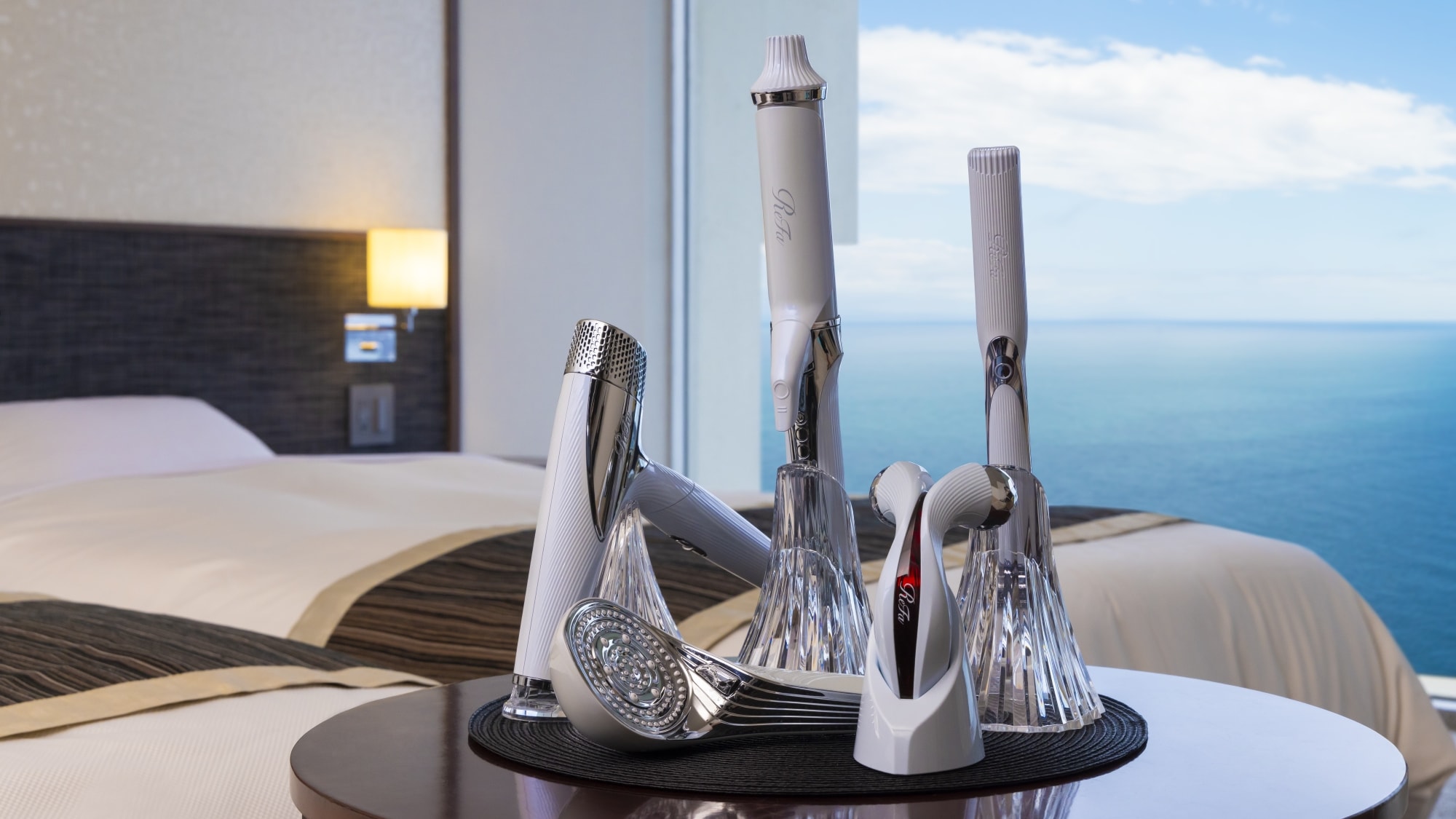 [ReFa Room] is equipped with a shower head, hair dryer, and hair iron from a popular beauty brand.
