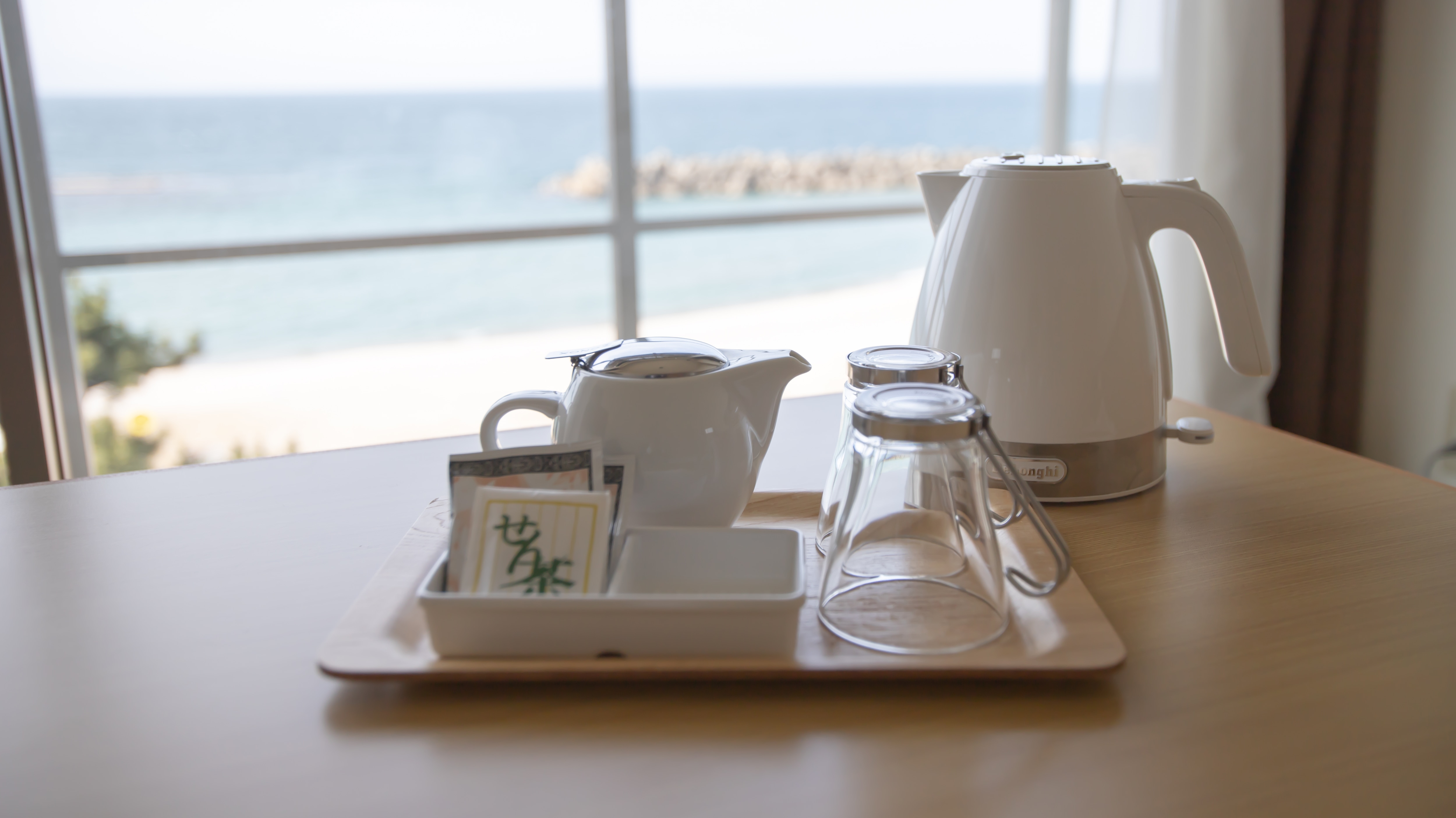 Ocean view & tatami tea set