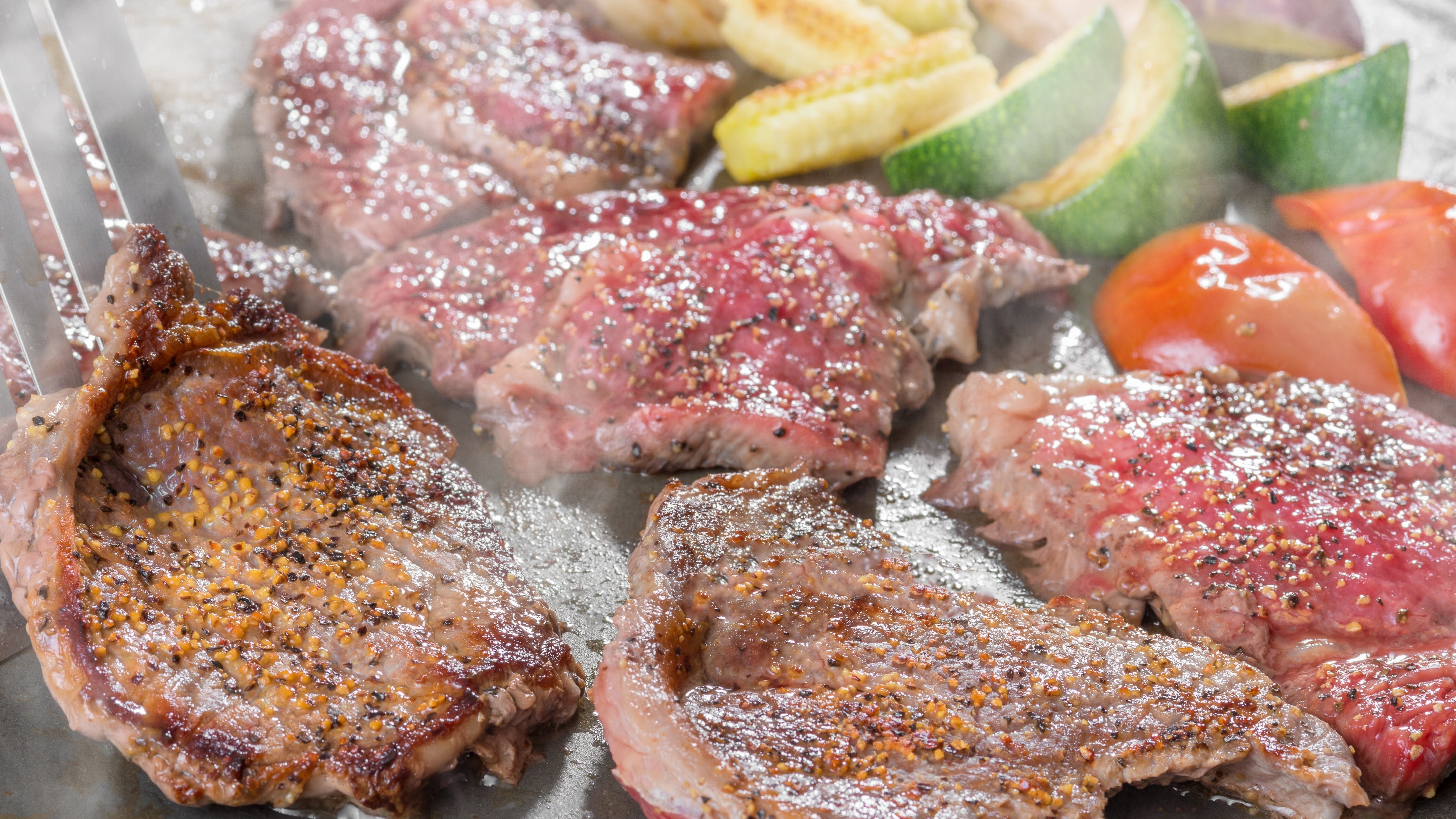 Supper [Live Kitchen] Freshly baked steak ♪