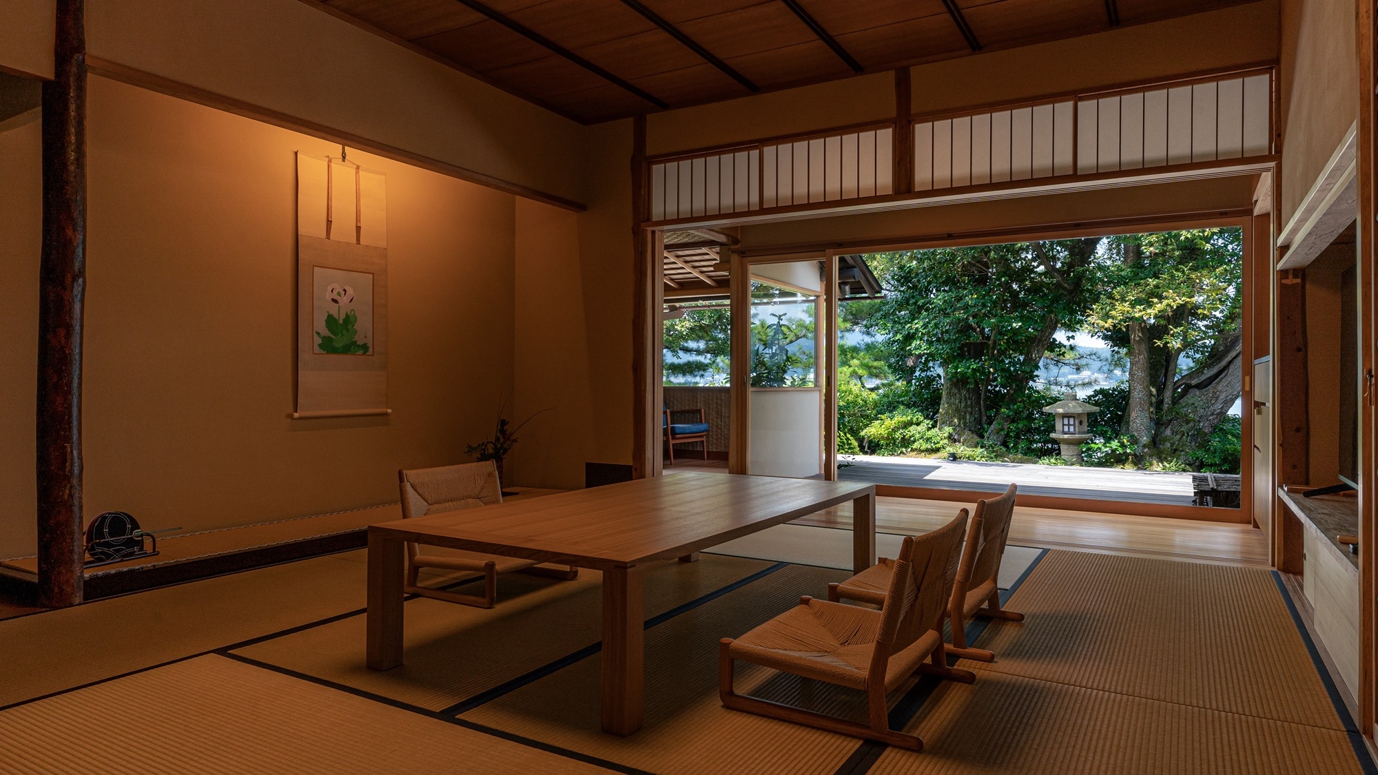 Semi-special room: Ama no Hagoromo (Aso Sea side)