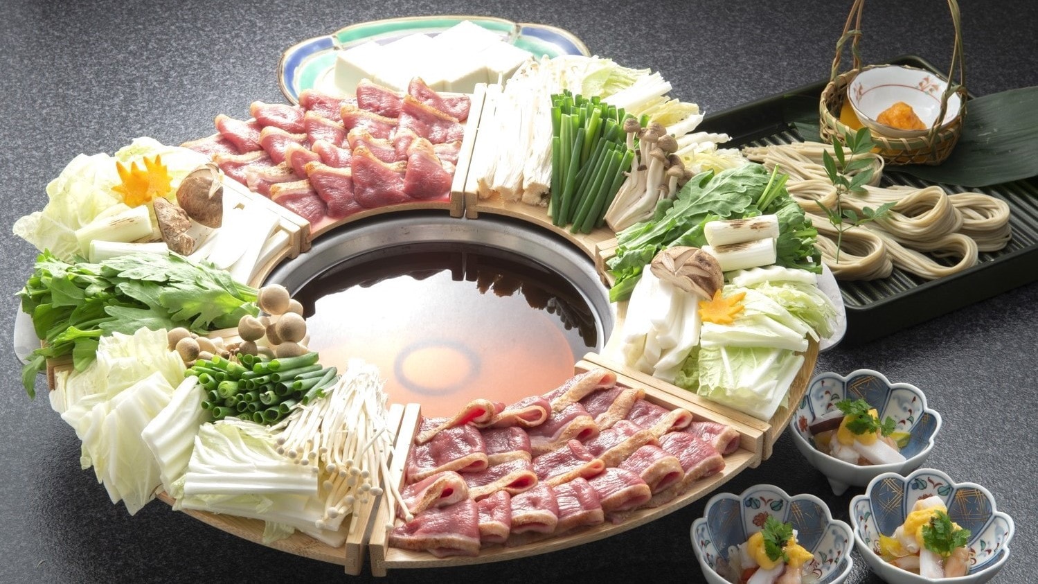 Kawachi Kamonabe: Kawachi brand chicken