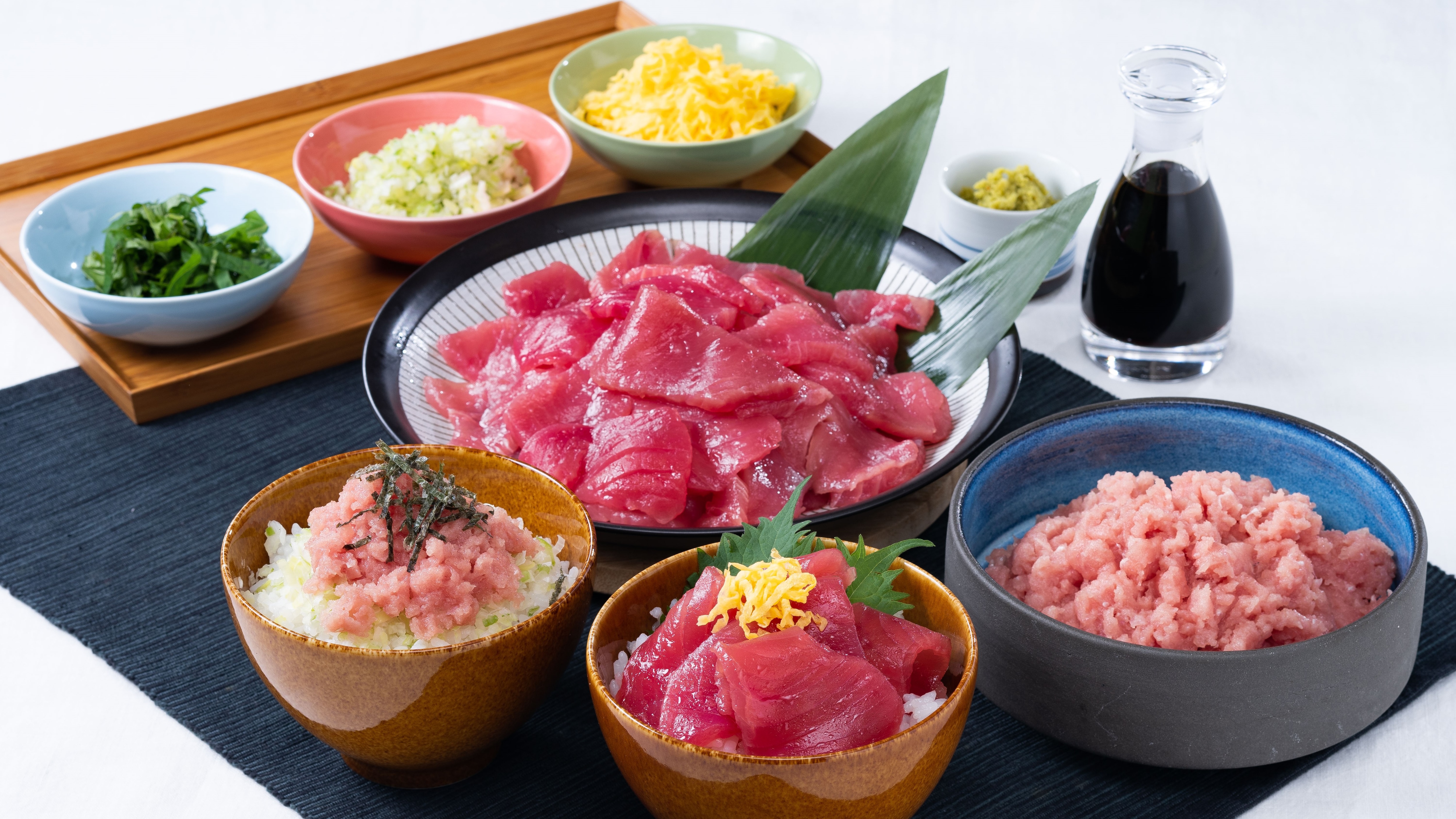 Breakfast: All-you-can-eat tuna and negitoro