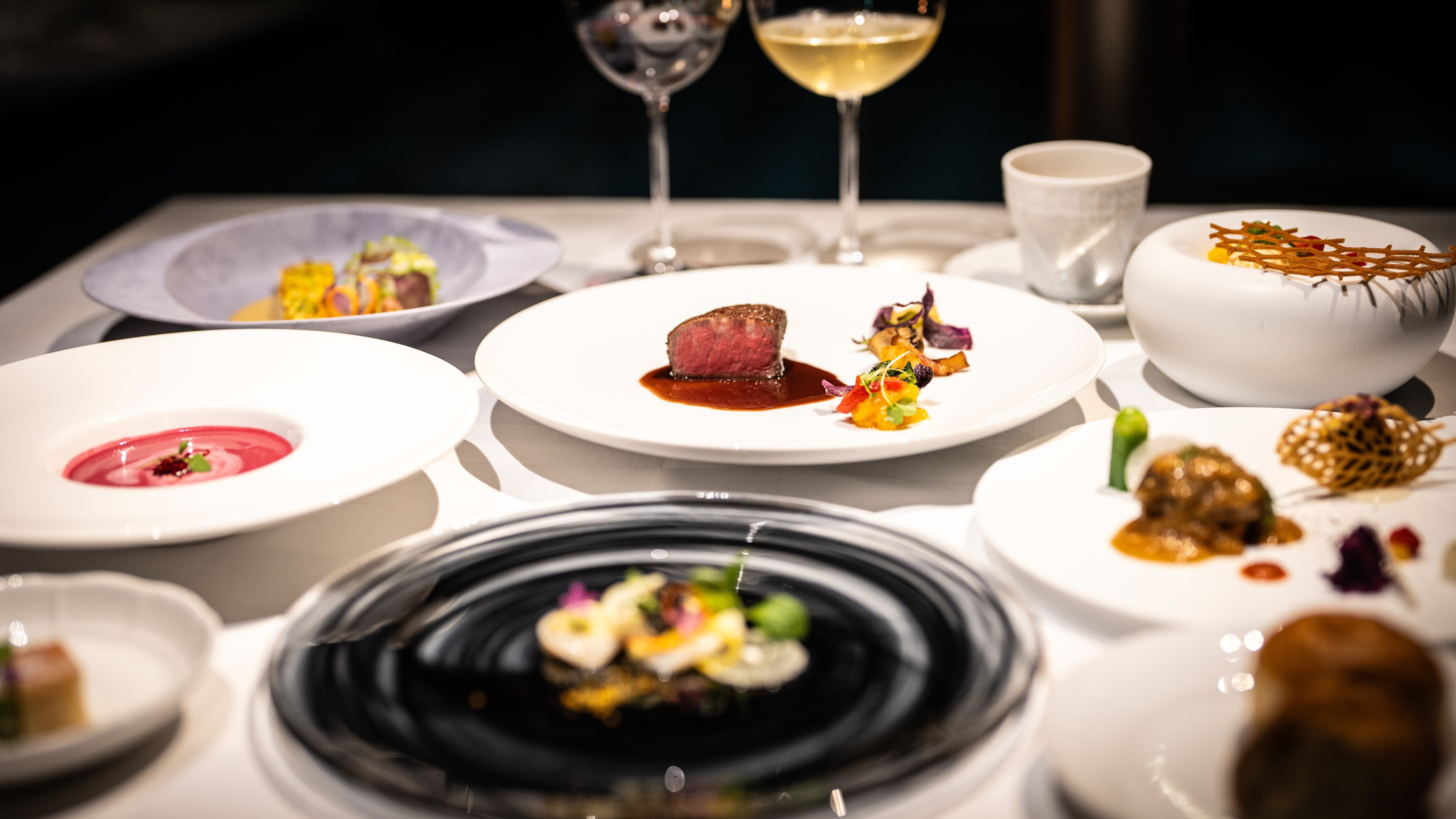 【晚餐/法式料理】晚餐為套餐餐，每道菜由您決定。