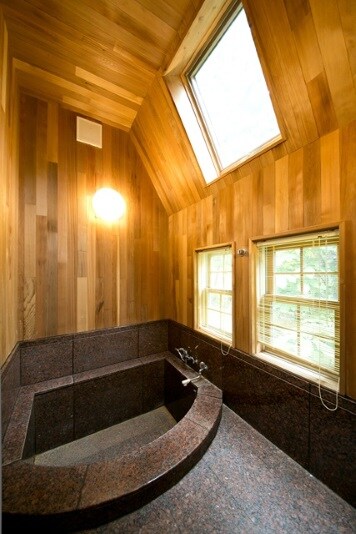 Bathroom [2nd]