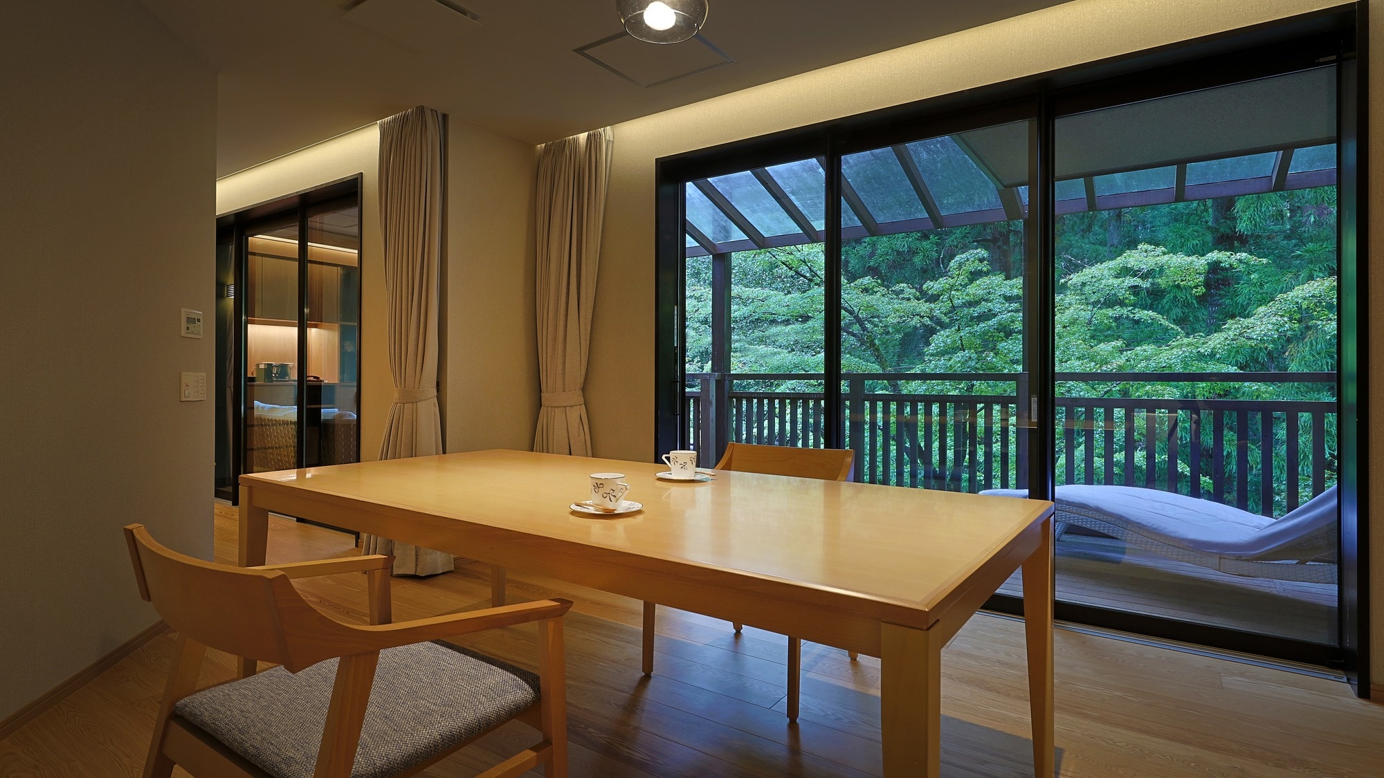 [Kaze] Phòng theo phong cách phương Tây có bồn tắm trong nhà với nước suối nóng tự nhiên (Bettei Mizukian)