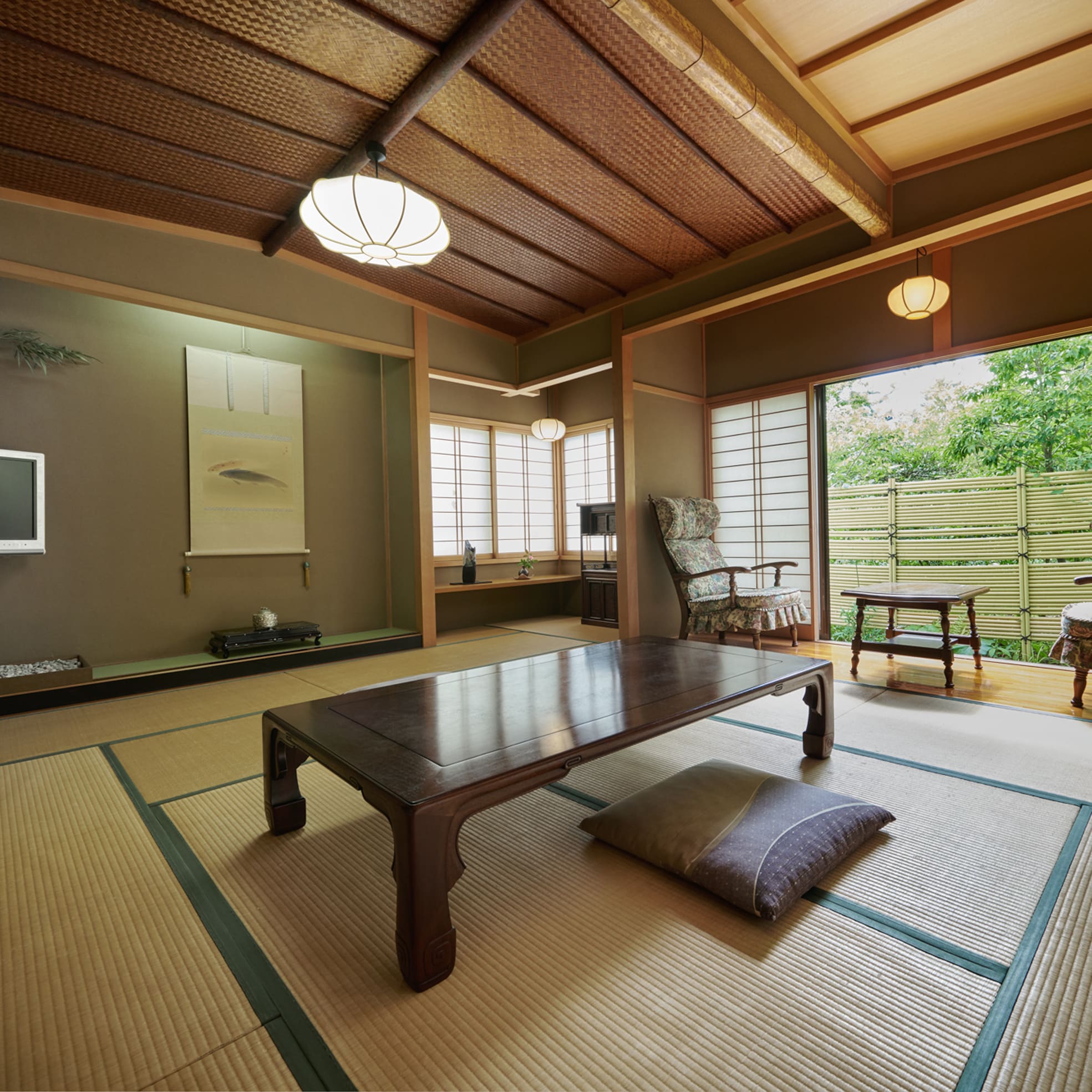 Japanese-style room (12 tatami mats) + veranda - Special room