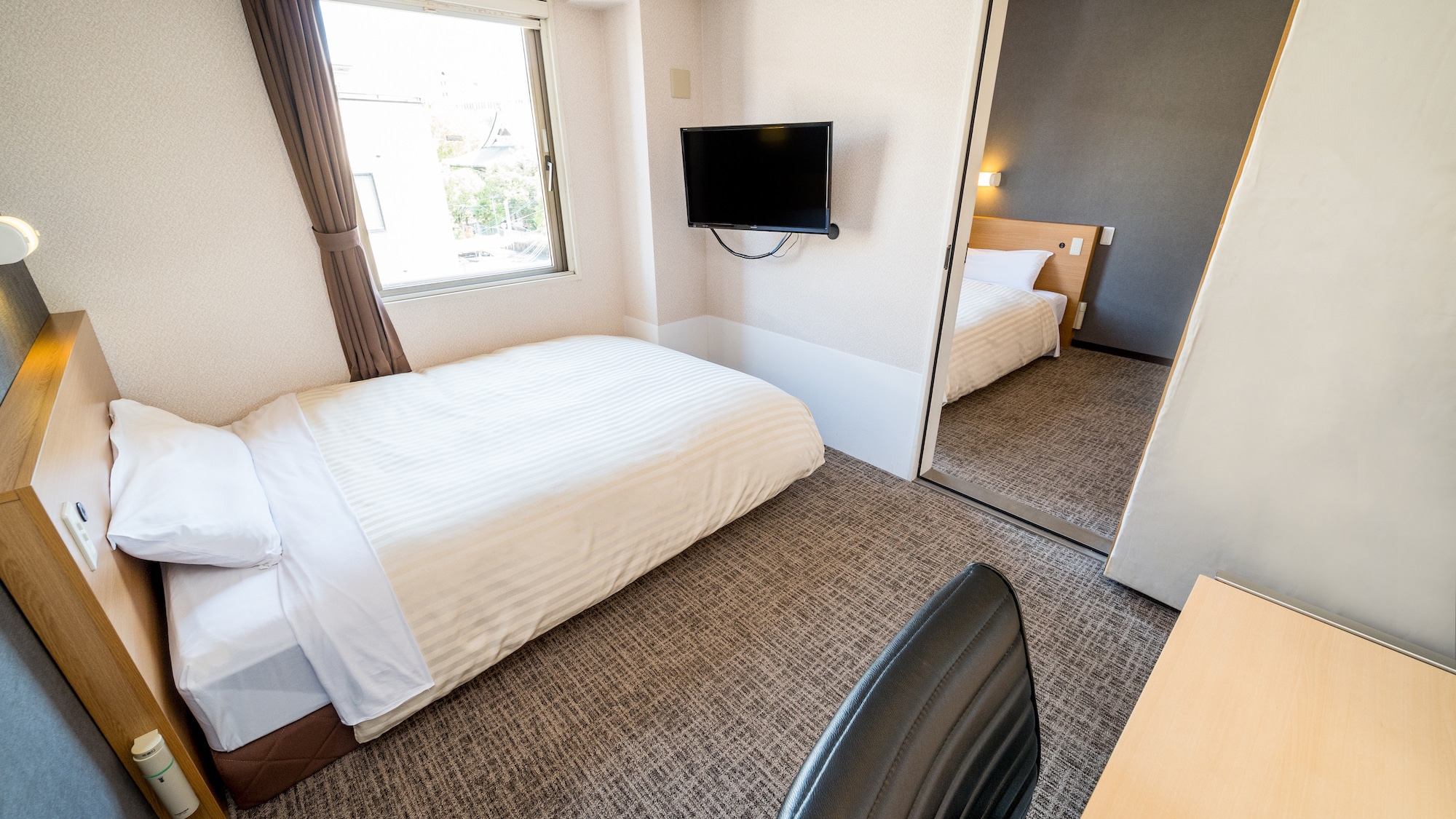 Up to 4 people can stay (including infants)