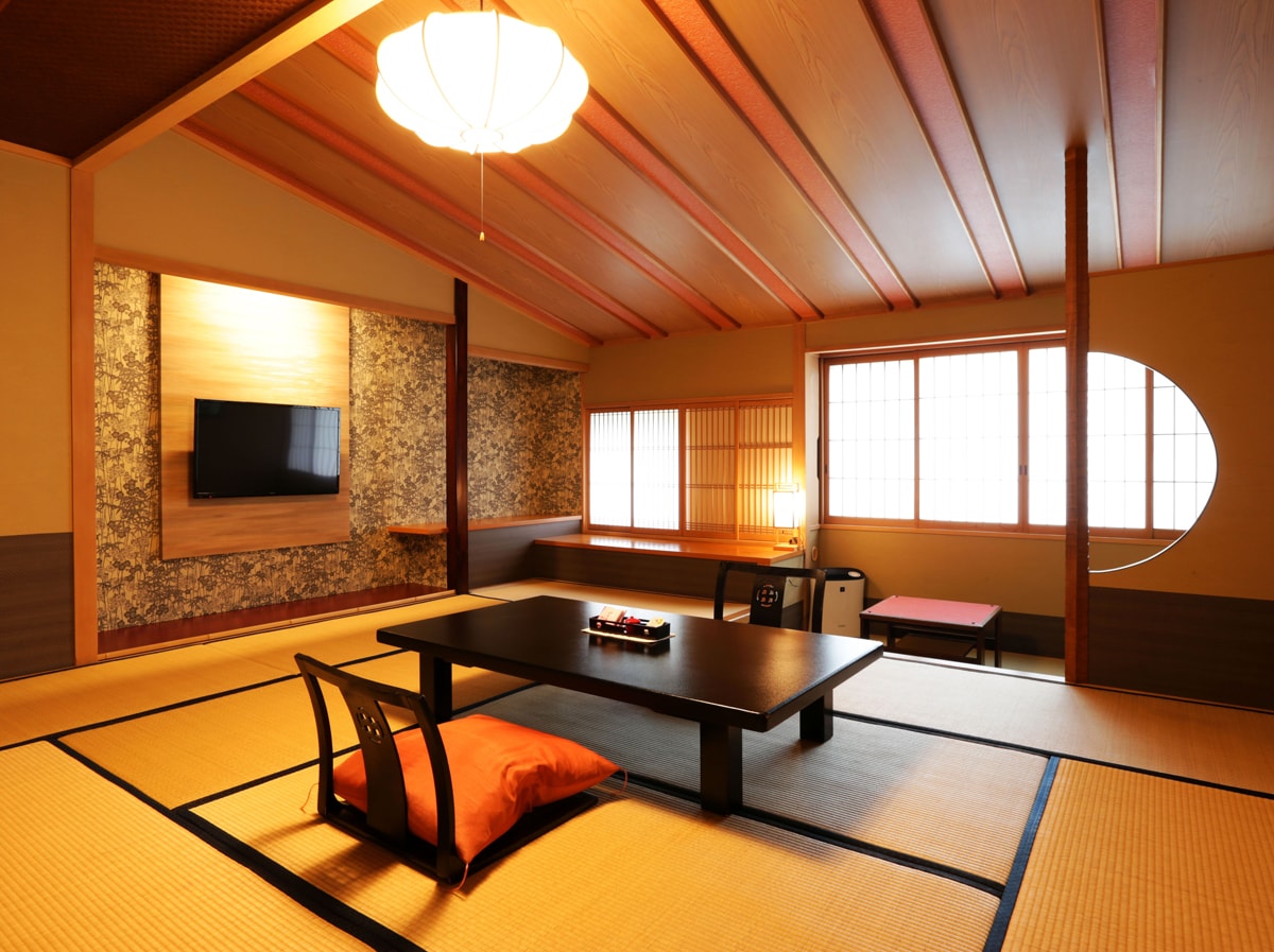 Kamar bergaya Jepang dengan 10 tikar tatami (lantai 2)