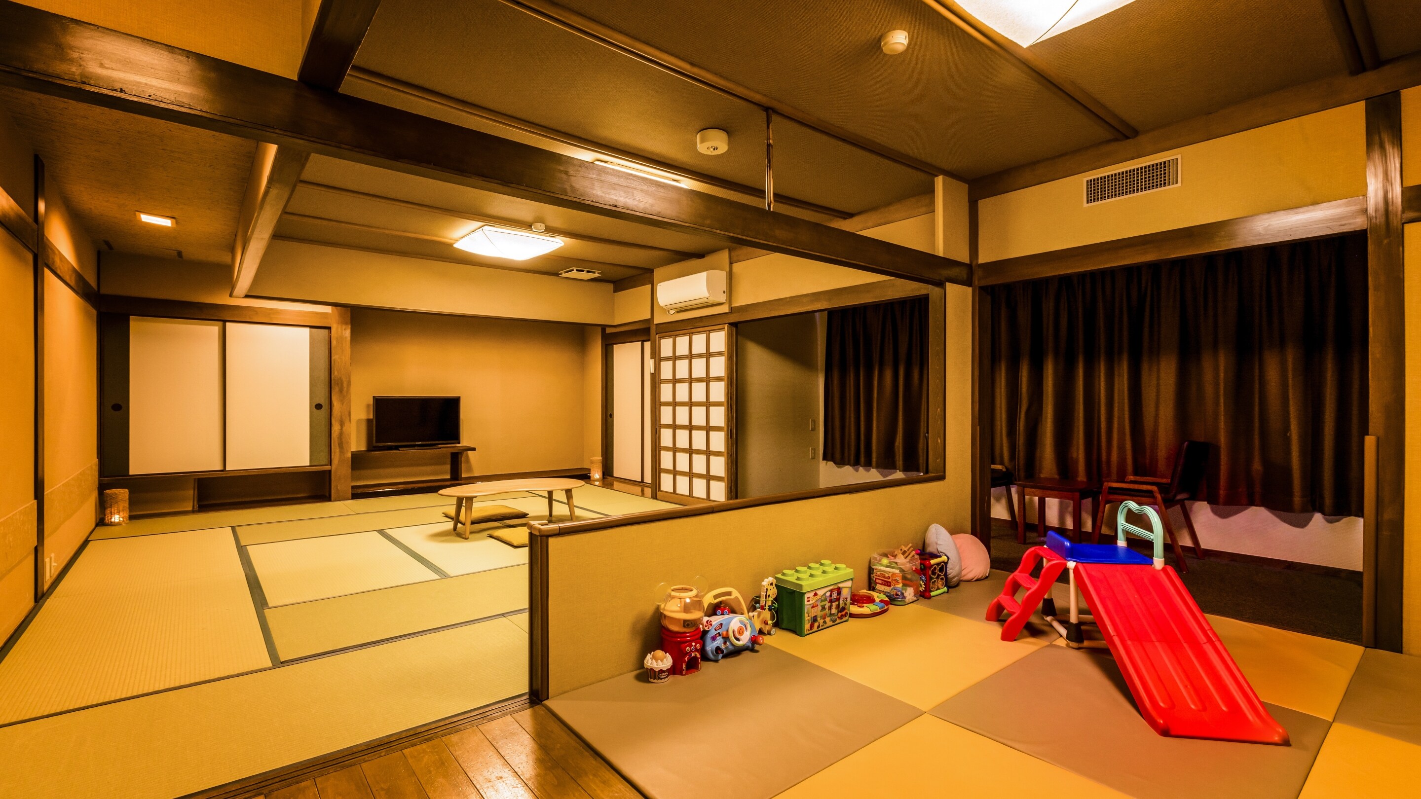 Kamar anak-anak bergaya Jepang standar