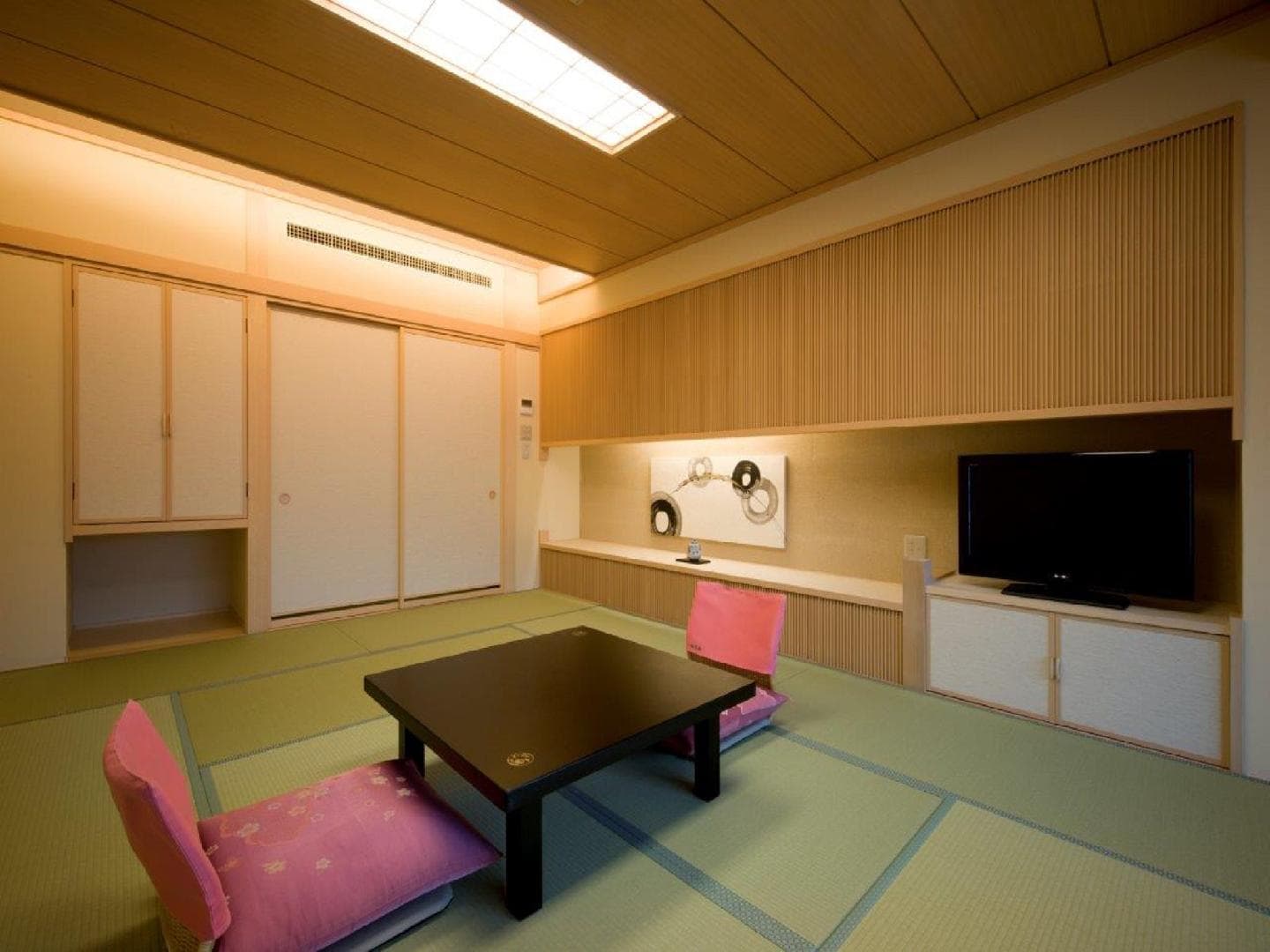 [Tamayura] 12張榻榻米的日式房間，俯瞰河口湖