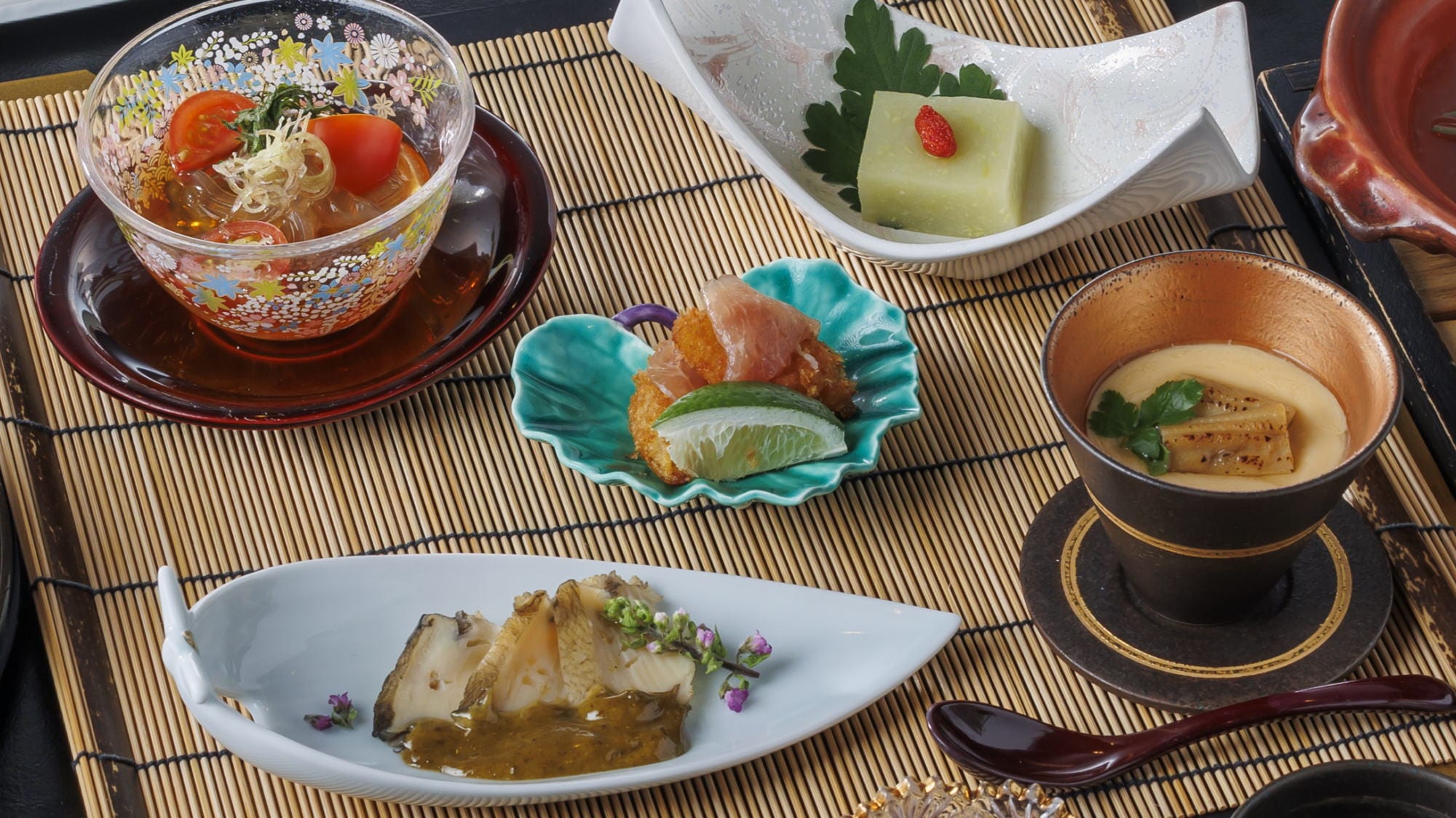 夏季特別創意懷石料理套餐：前菜和五道菜