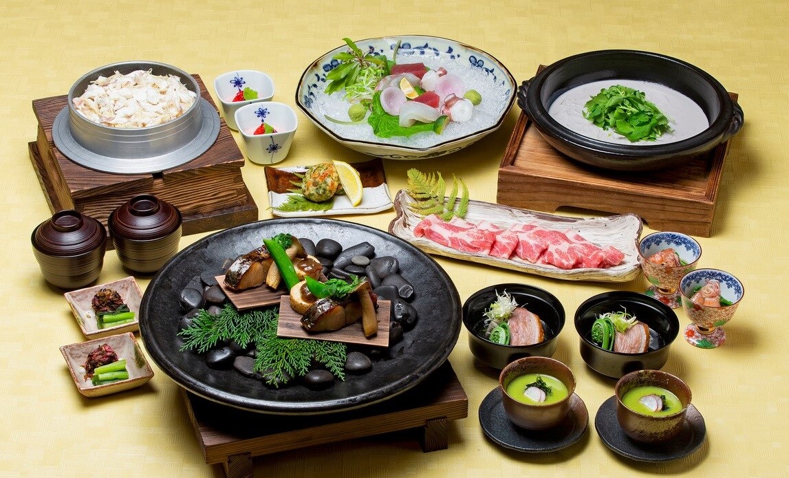 Full-fledged kaiseki meal in the spring of 2023
