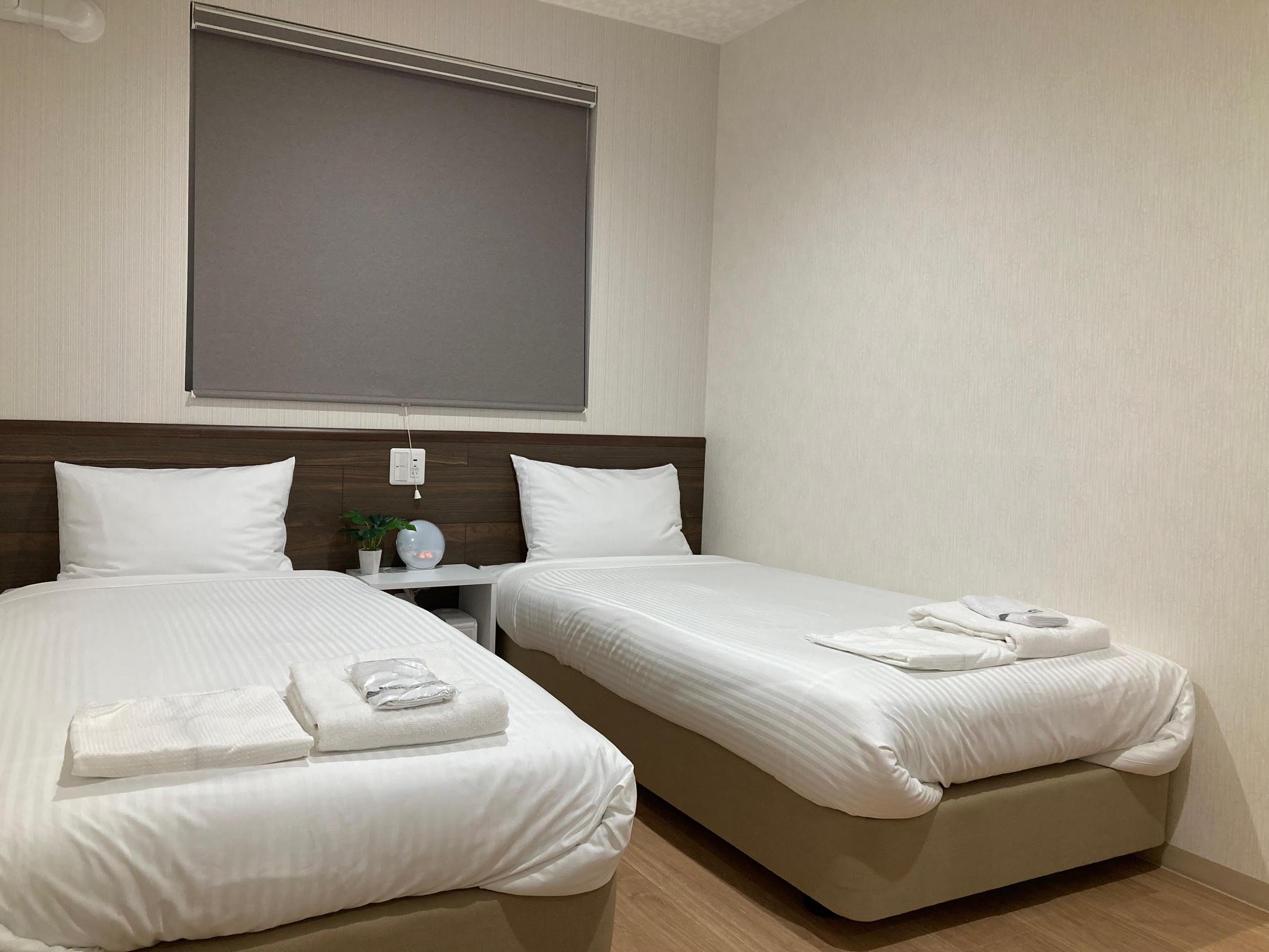 Twin room bed