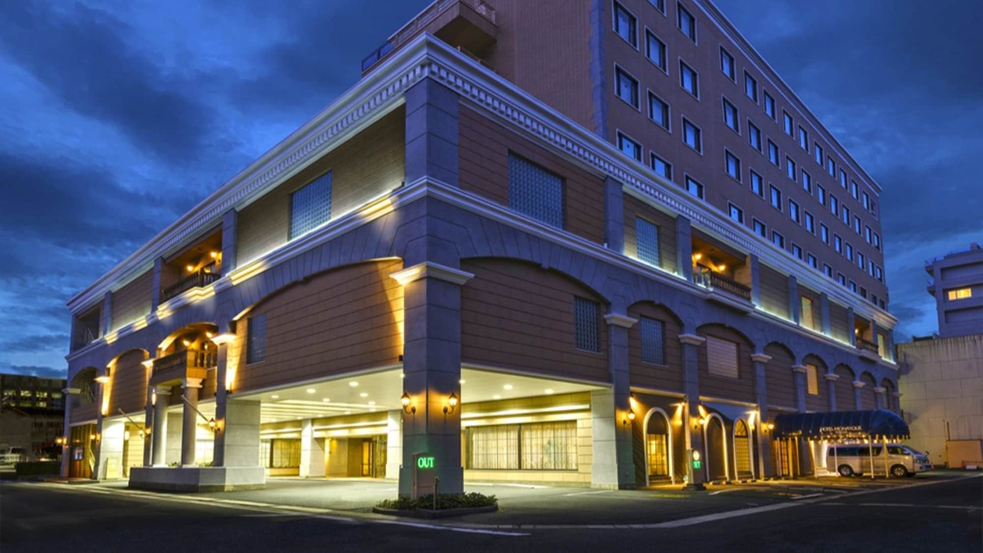 *[Exterior] About 5 minutes from Tottori Station! A city hotel with its own large hot spring bath