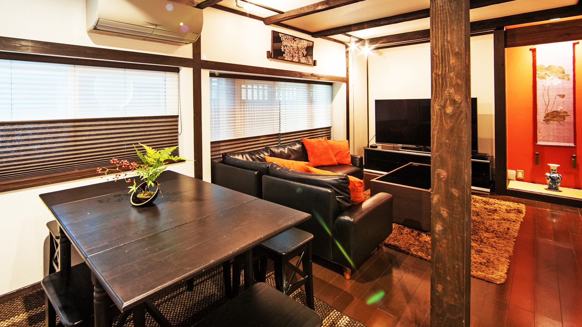 Rinn Shimizu Villa Living Room