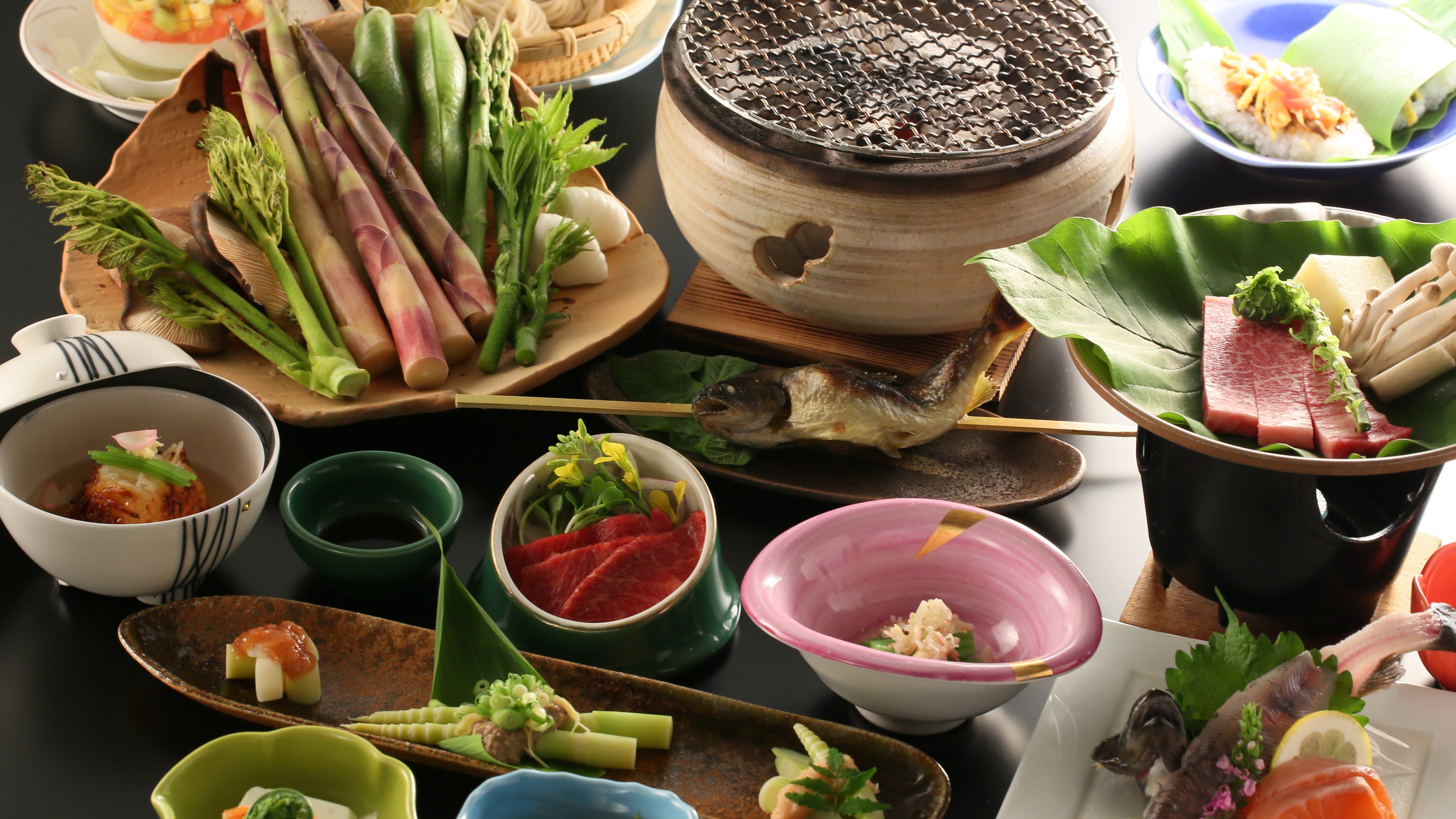 ■ We will serve dishes using "Negari Bamboo" from mid-June to July.
