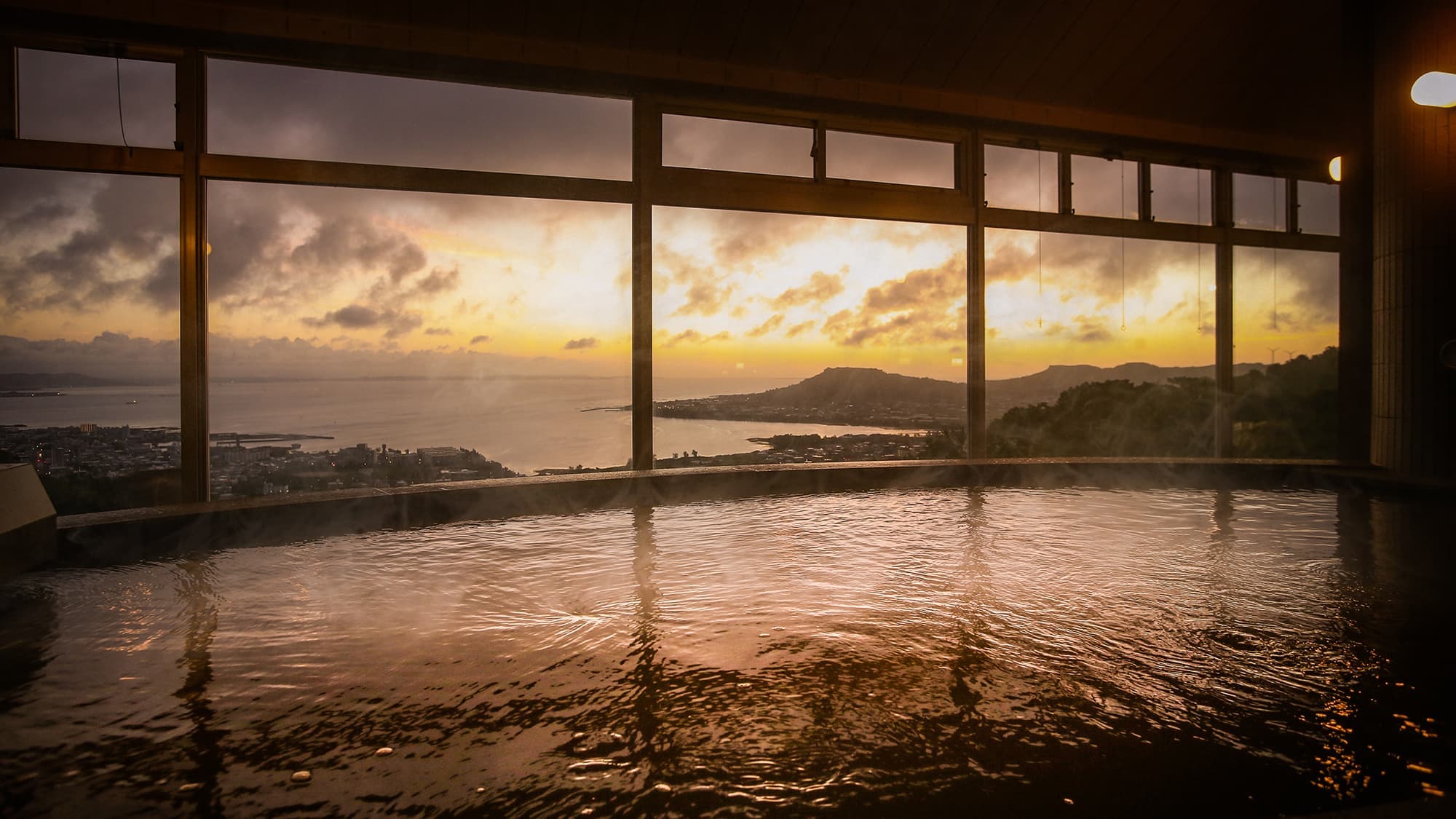 Relax and heal the fatigue of your trip with an outstanding view