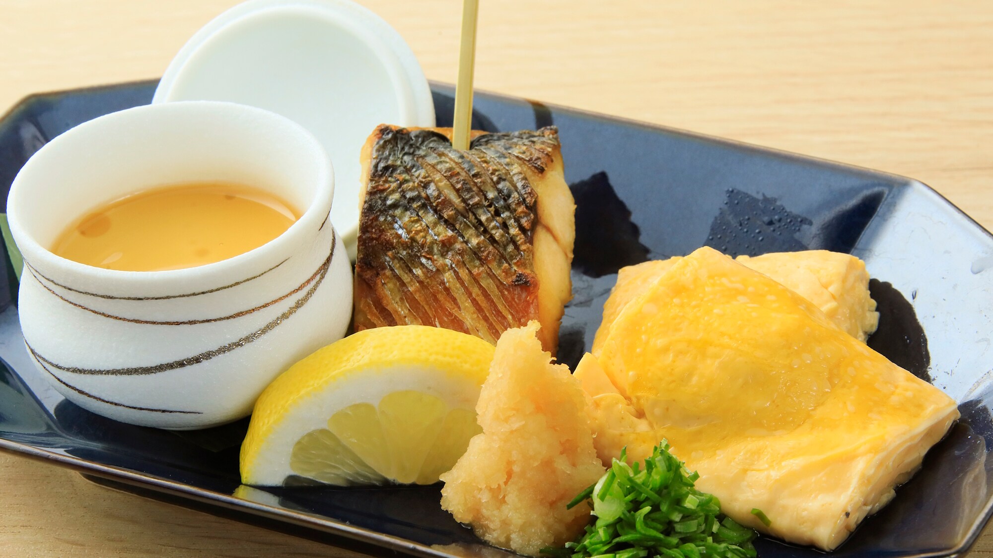 [อาหารเช้า] ไข่ม้วนกระทะร้อน (ตัวอย่าง)
