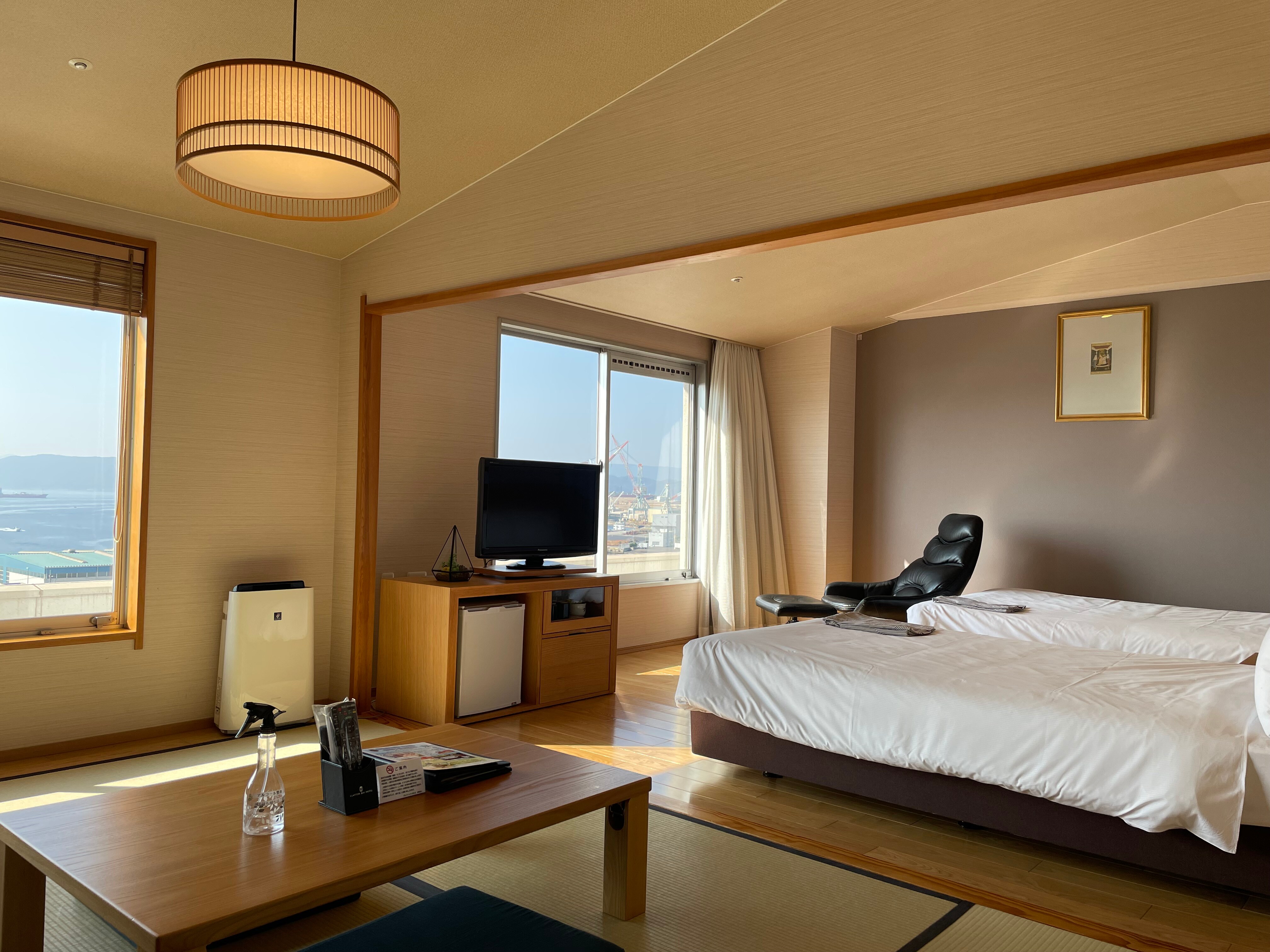 Deluxe Twin Japanese-Western Room 44.8㎡