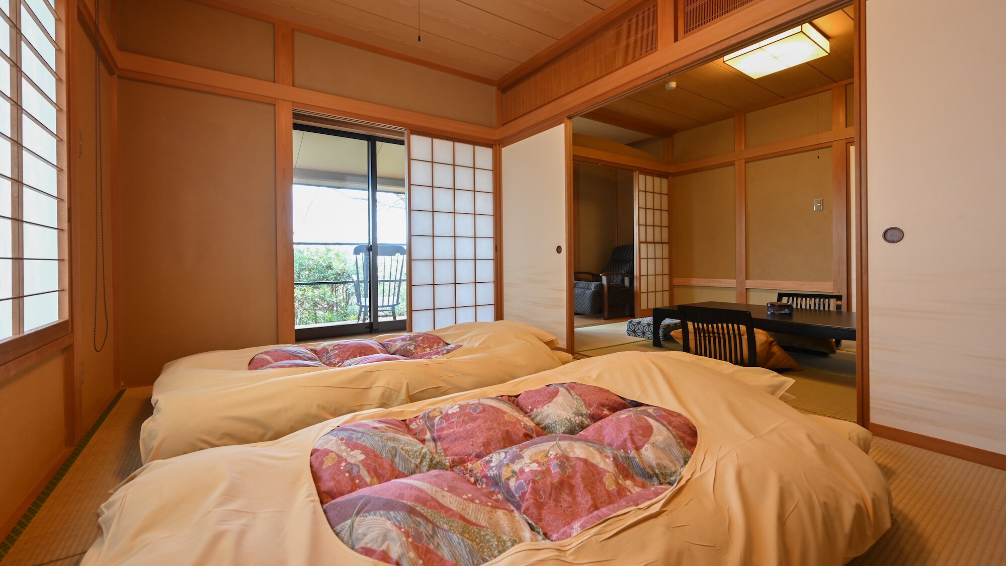 Japanese-style room (8 tatami mats + 6 tatami mats)